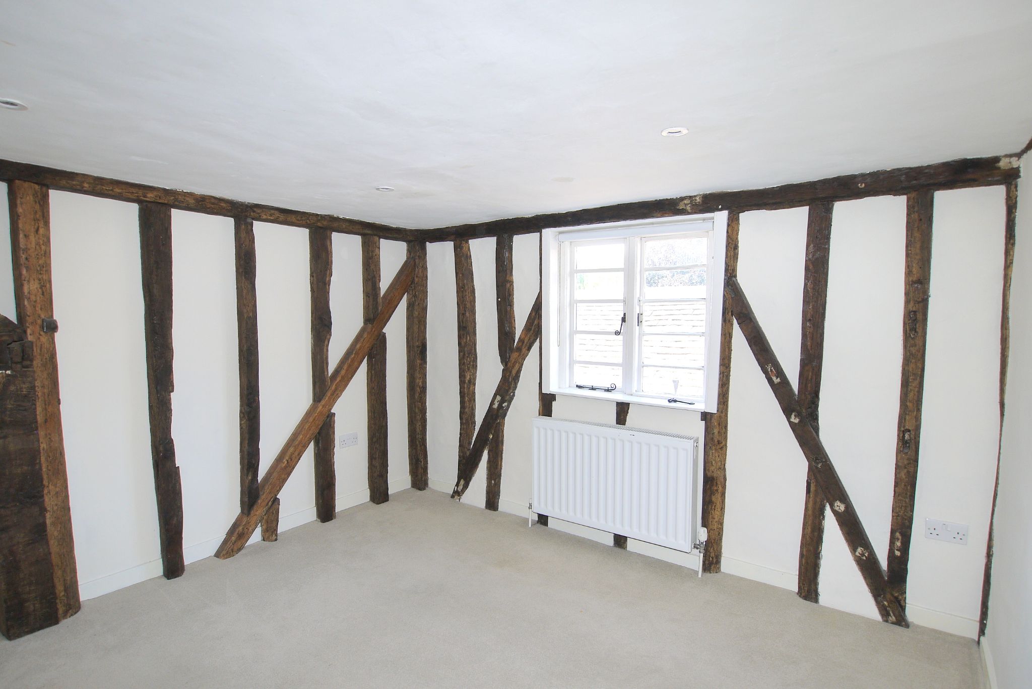 3 bedroom semi-detached house To Let in Sevenoaks - Photograph 4