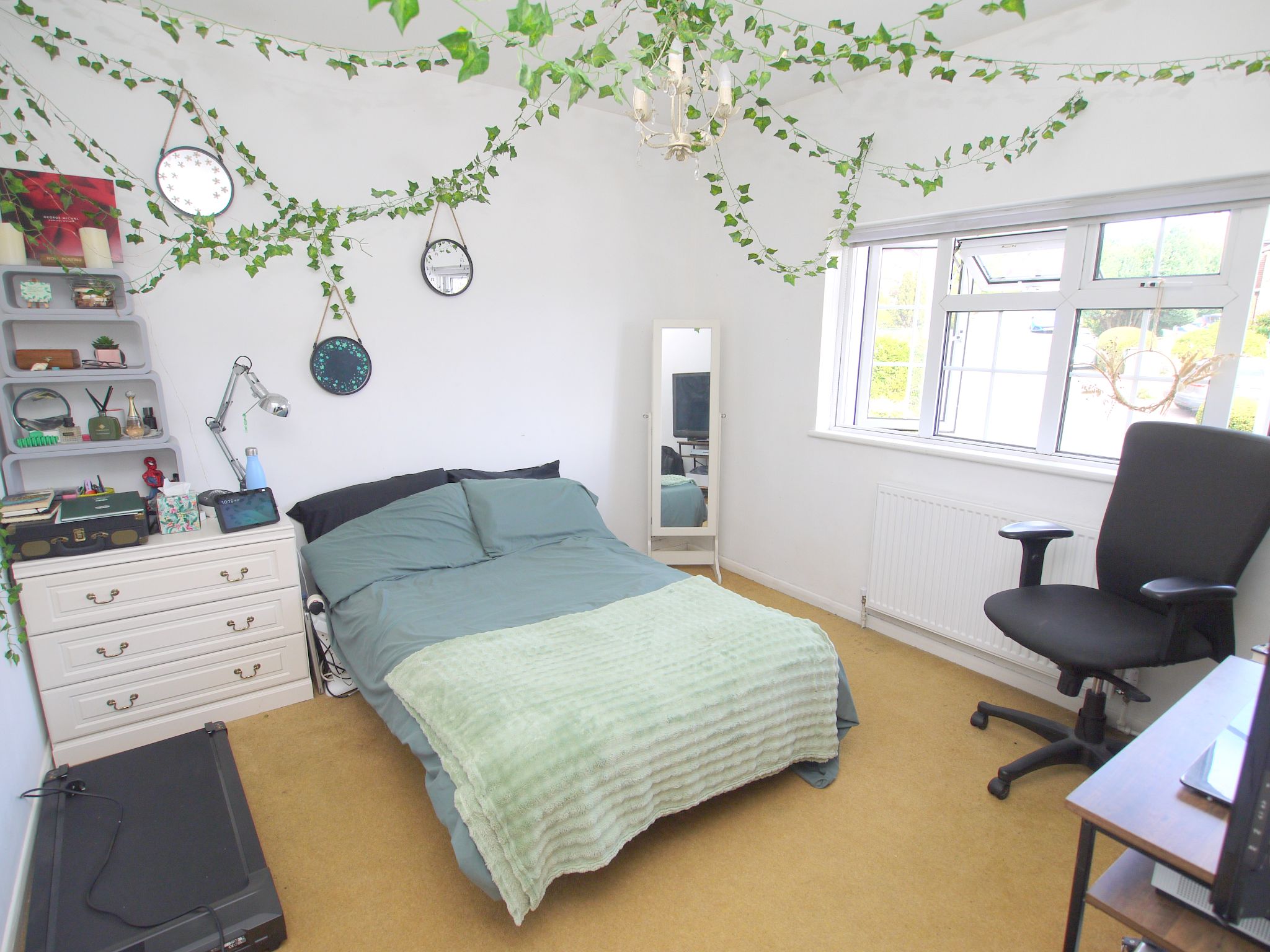 5 bedroom semi-detached house SSTC in Sevenoaks - Photograph 10