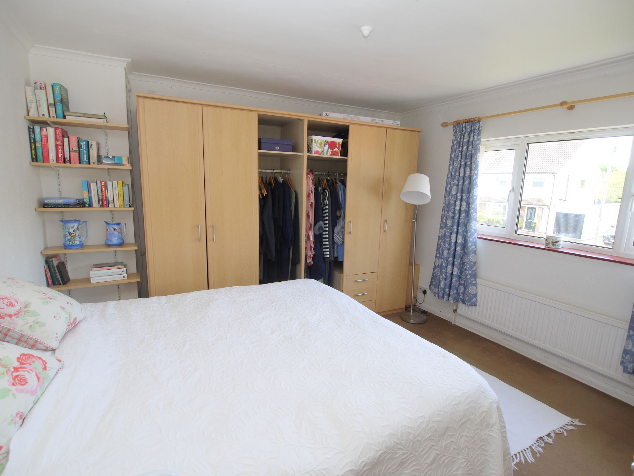 4 bedroom semi-detached house For Sale in Sevenoaks - Photograph 5