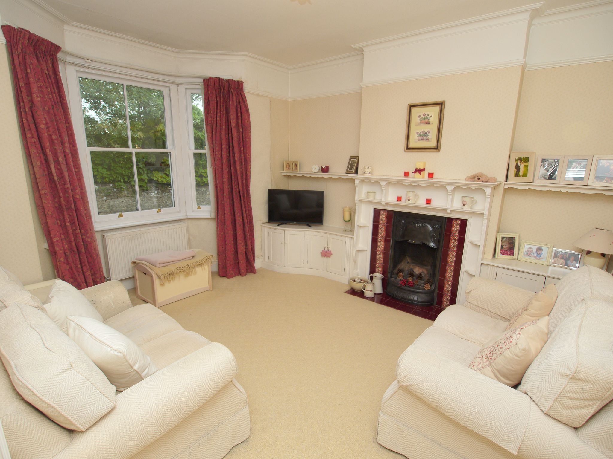 3 bedroom semi-detached house For Sale in Sevenoaks - Photograph 6