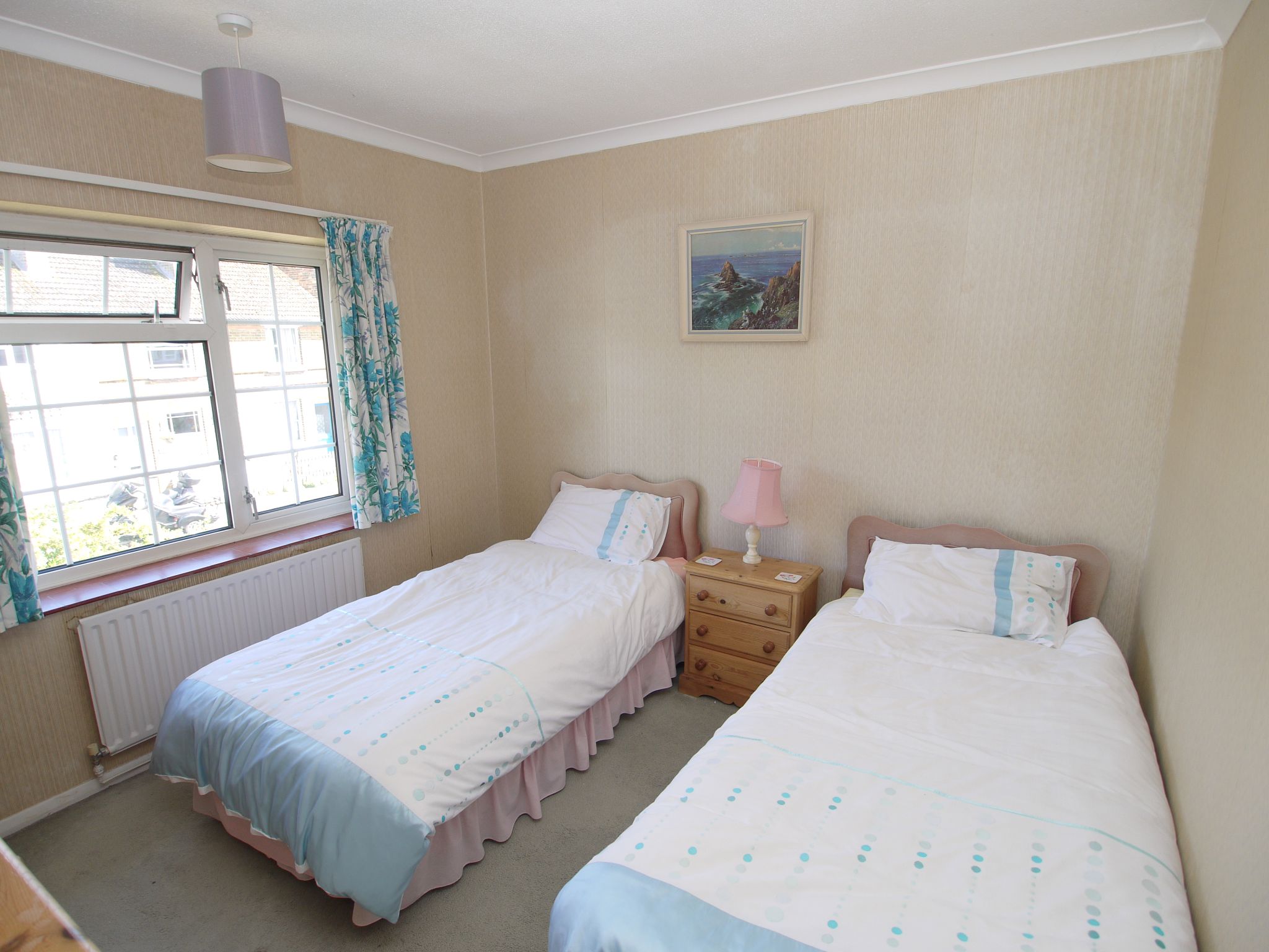 3 bedroom semi-detached house For Sale in Otford - Photograph 8