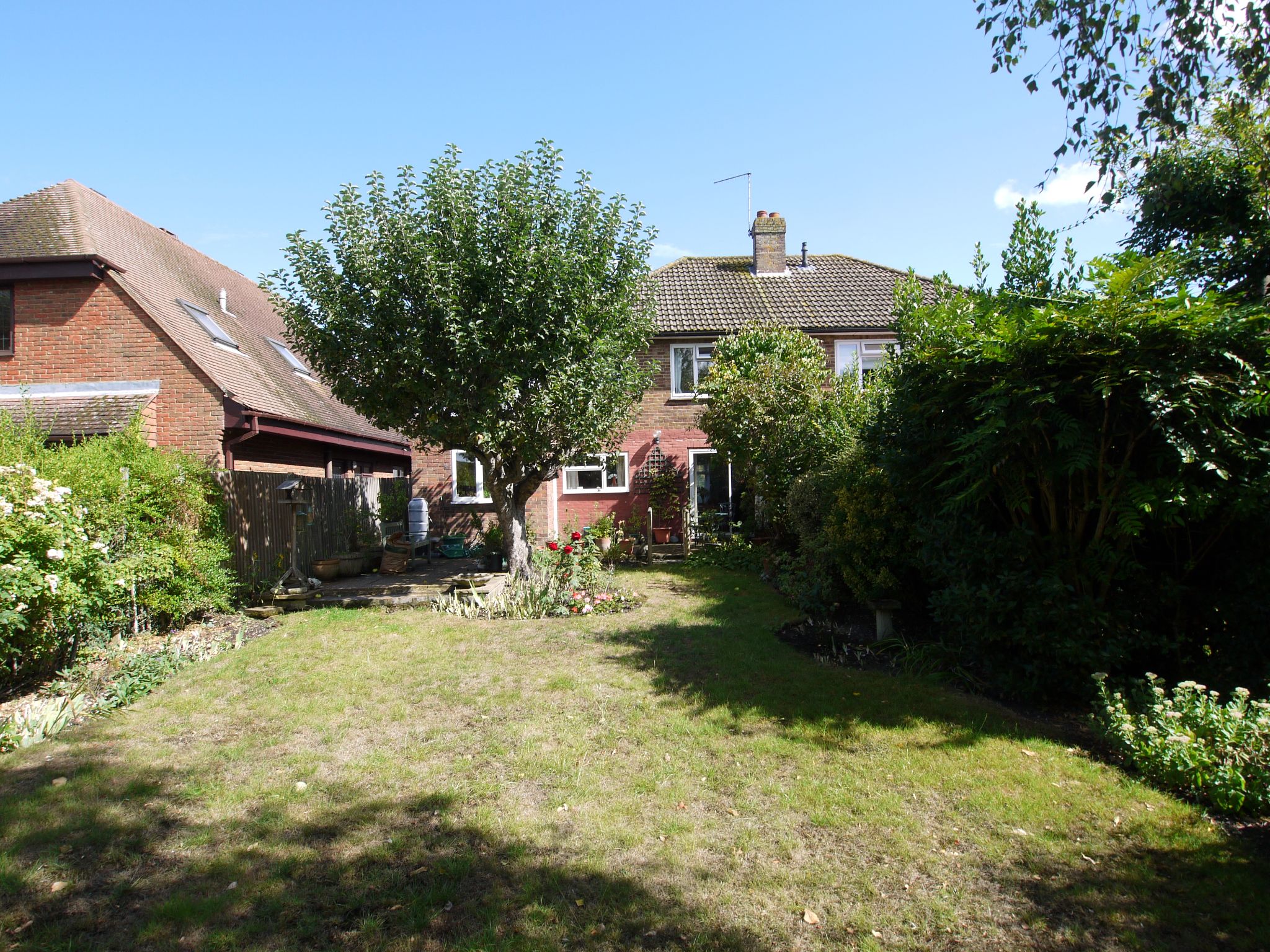 3 bedroom semi-detached house For Sale in Otford - Photograph 12