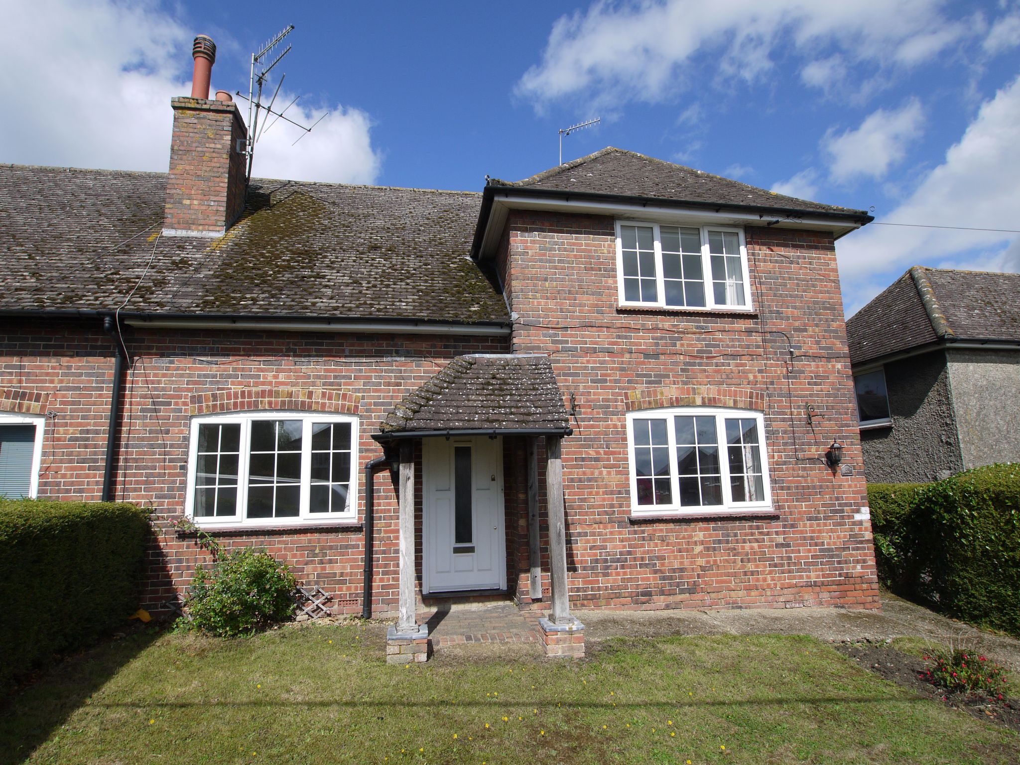 2 bedroom semi-detached house For Sale in Weald - Photograph 1