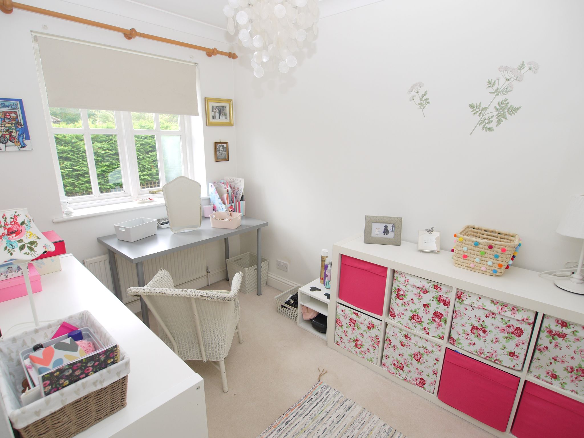 5 bedroom detached house For Sale in Sevenoaks - Photograph 17
