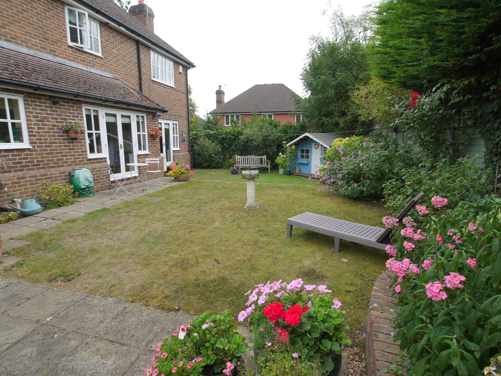 5 bedroom detached house For Sale in Sevenoaks - Photograph 6