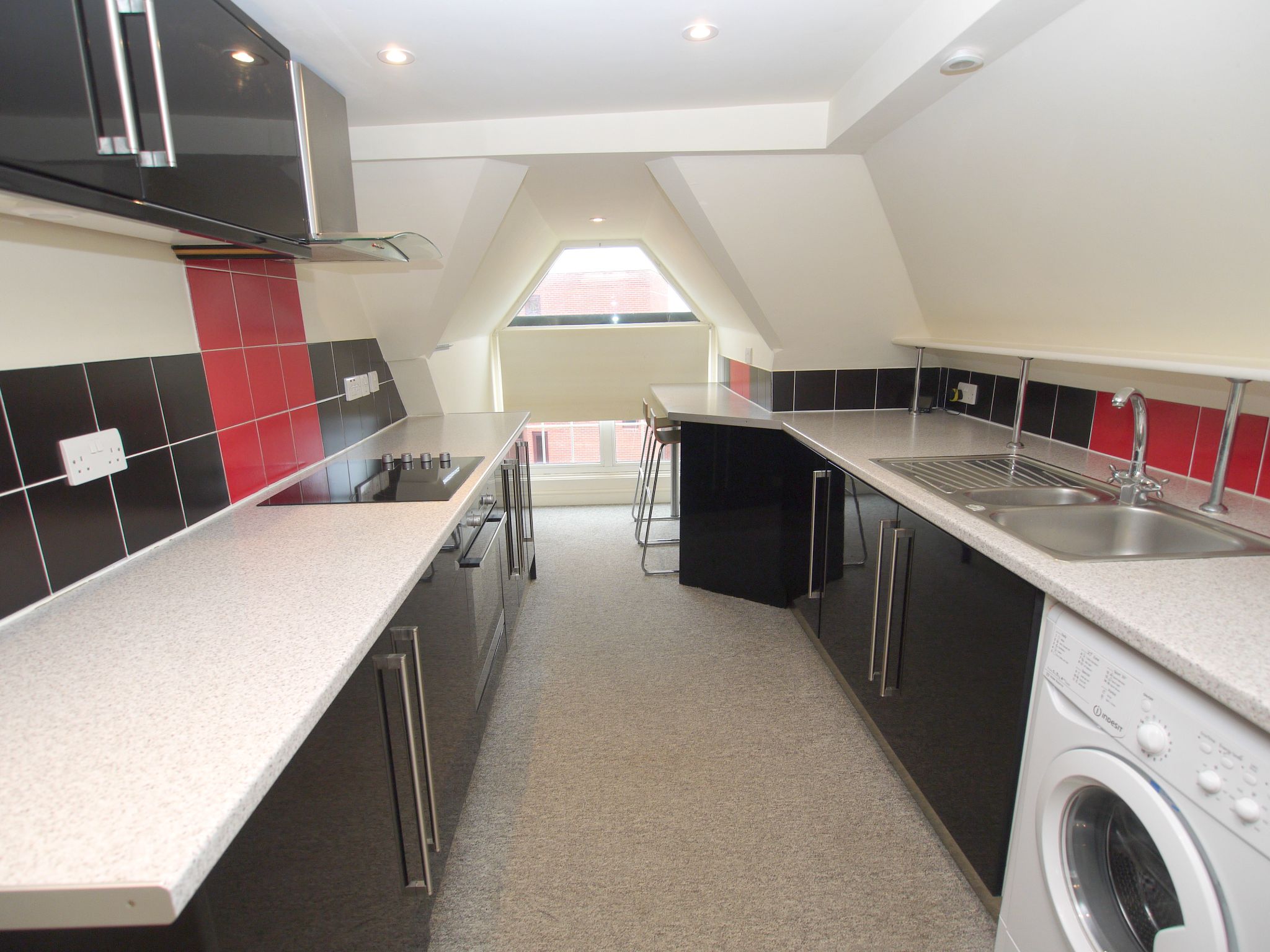 2 bedroom apartment To Let in Sevenoaks - Property photograph