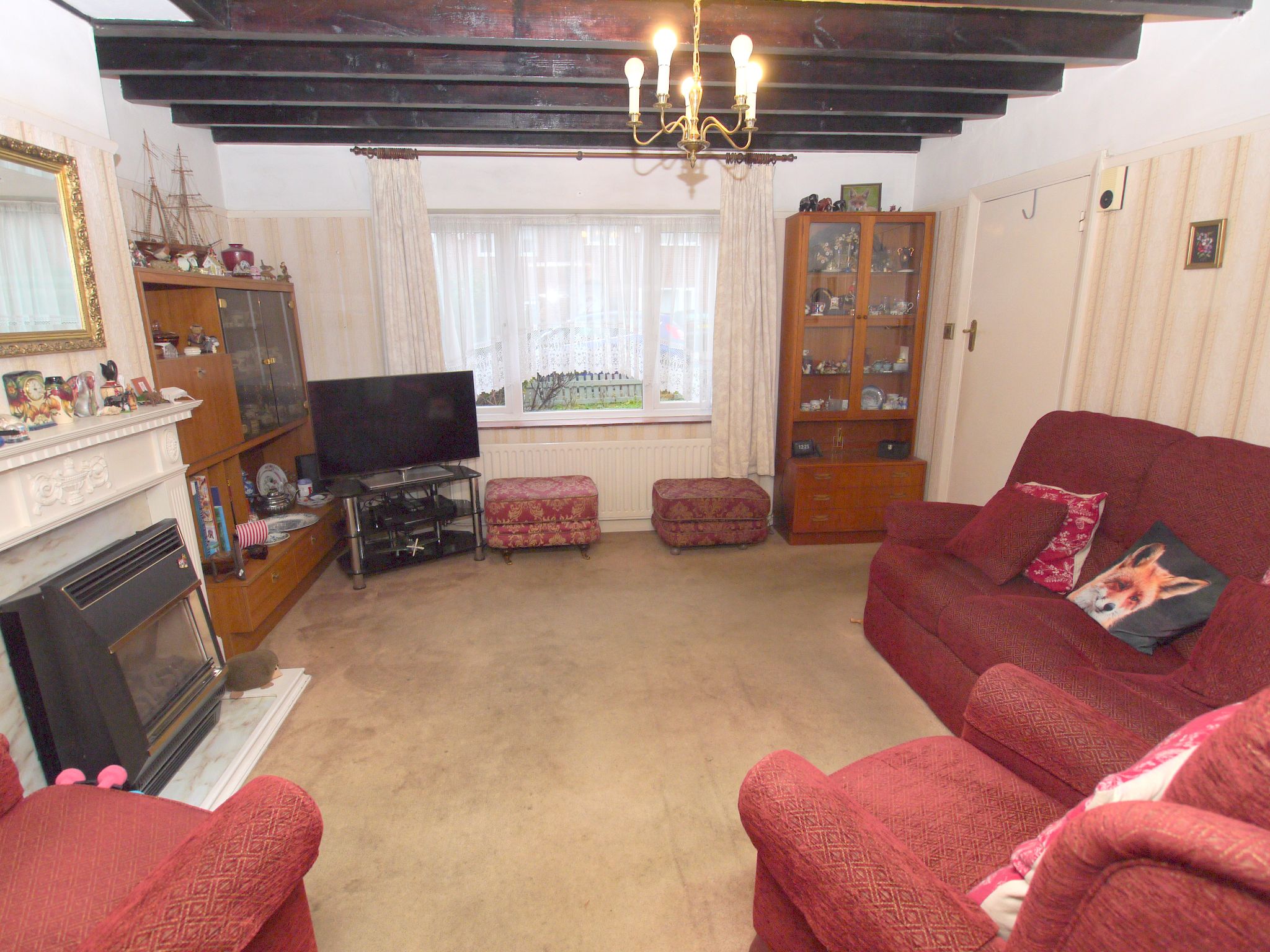 3 bedroom semi-detached house For Sale in Sevenoaks - Property photograph