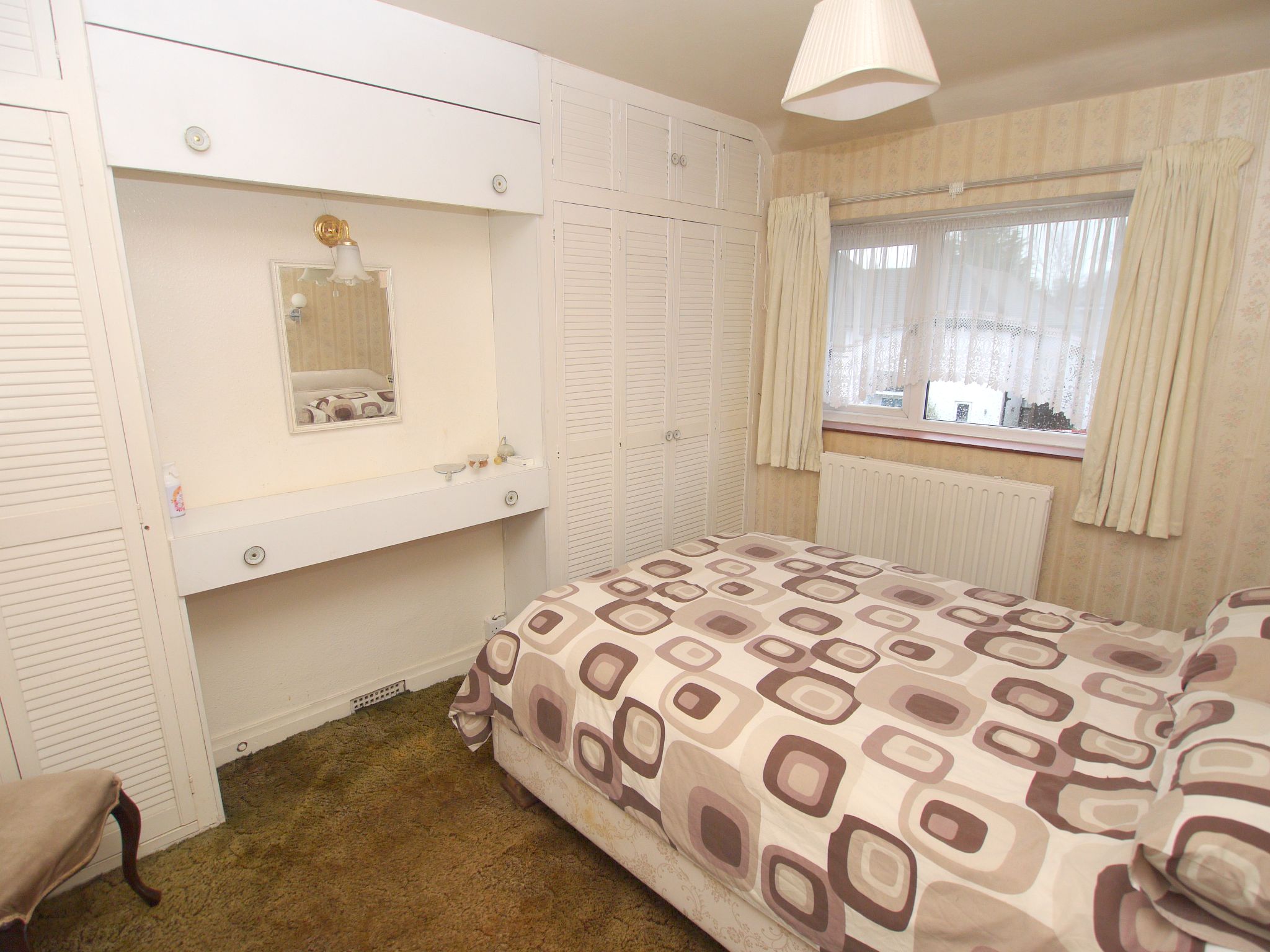 3 bedroom semi-detached house For Sale in Sevenoaks - Photograph 7