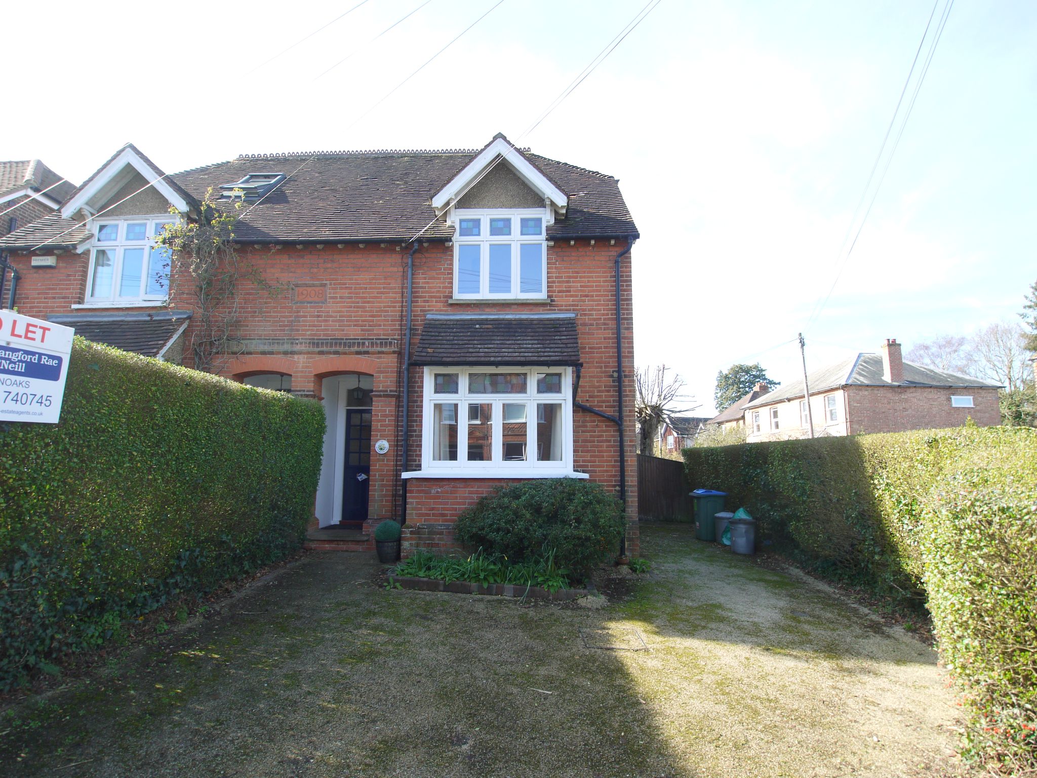 4 bedroom semi-detached house To Let in Sevenoaks - Photograph 12