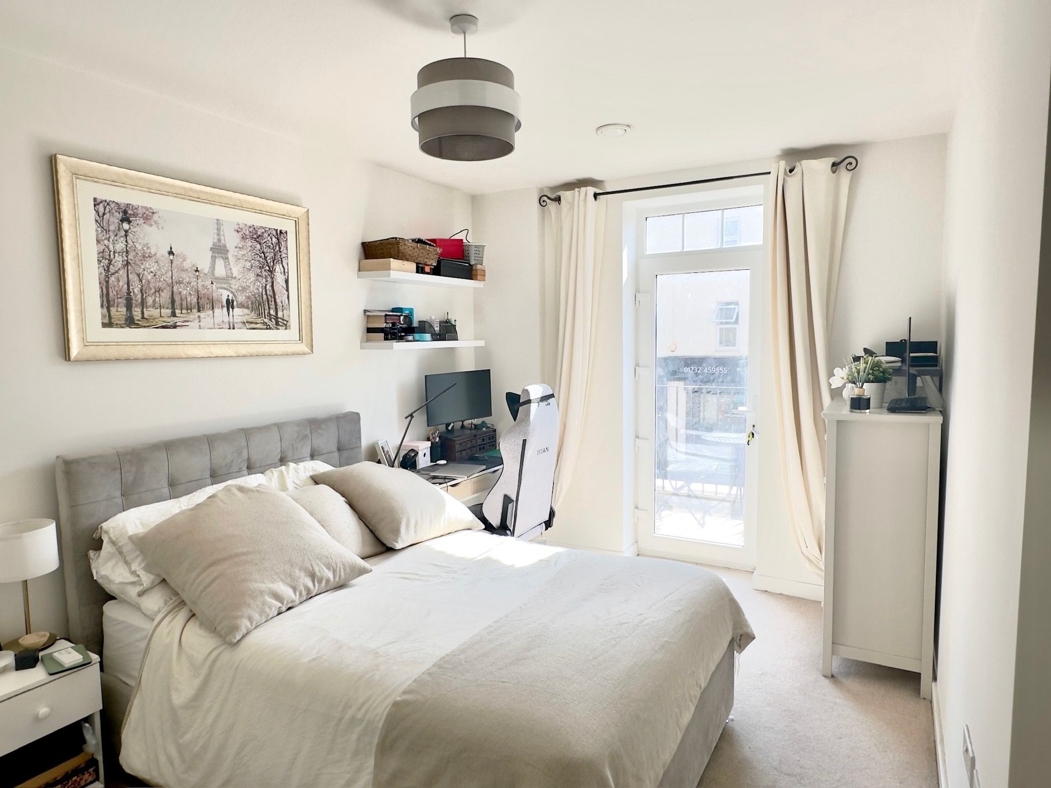 1 bedroom apartment For Sale in Sevenoaks - Photograph 6