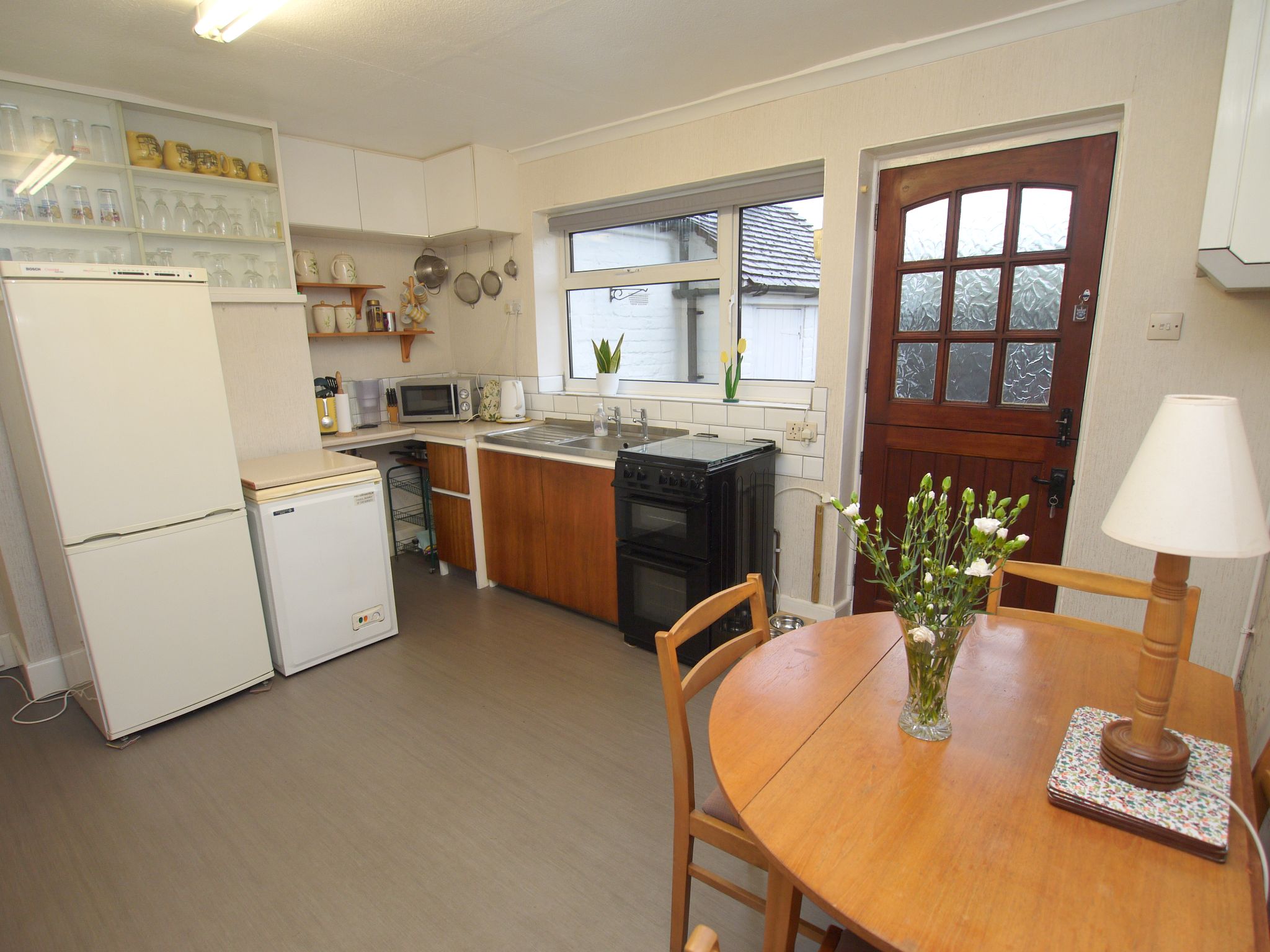 3 bedroom semi-detached house For Sale in Sevenoaks - Property photograph