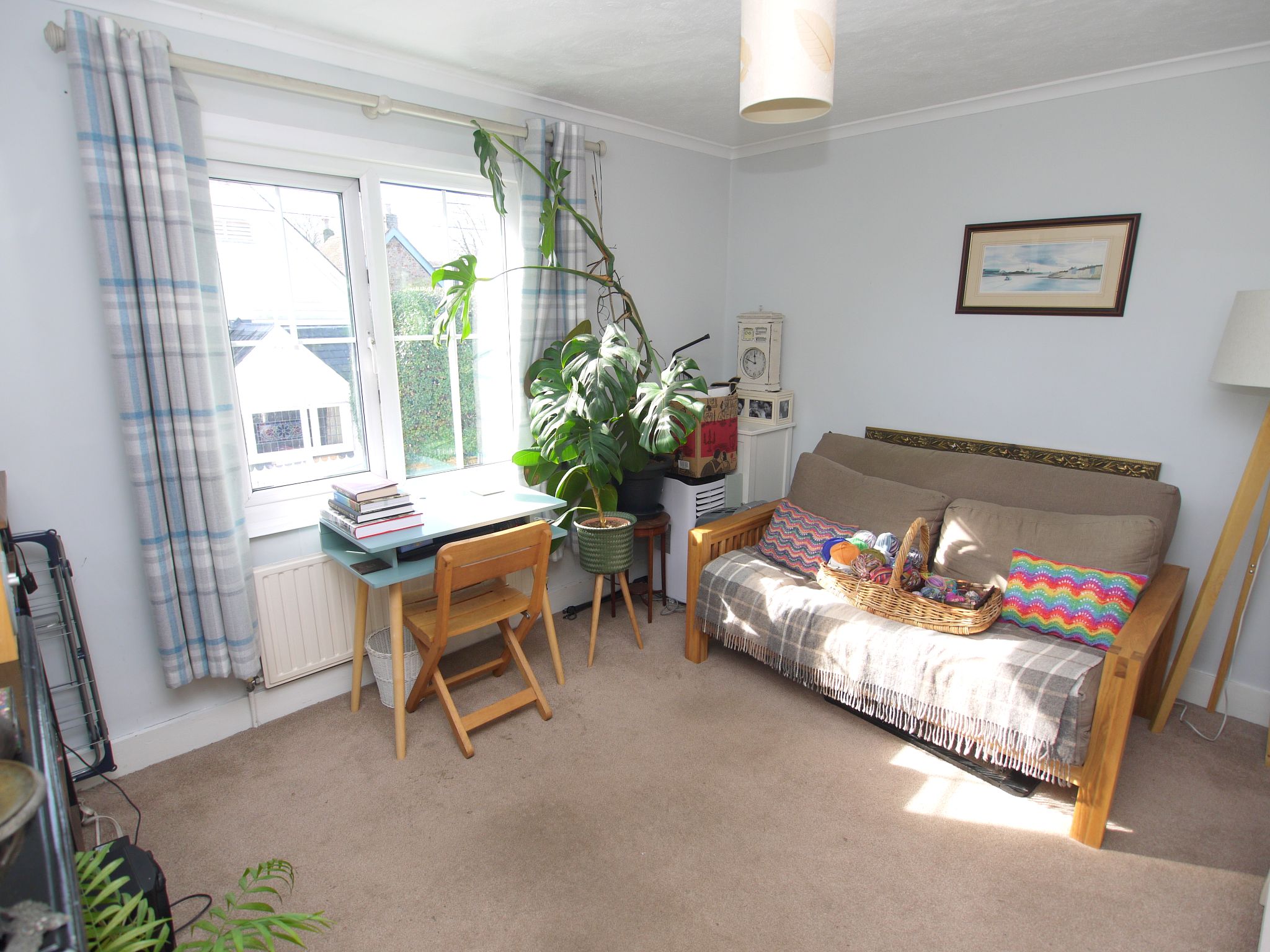 2 bedroom mid terraced house For Sale in Sevenoaks - Photograph 5