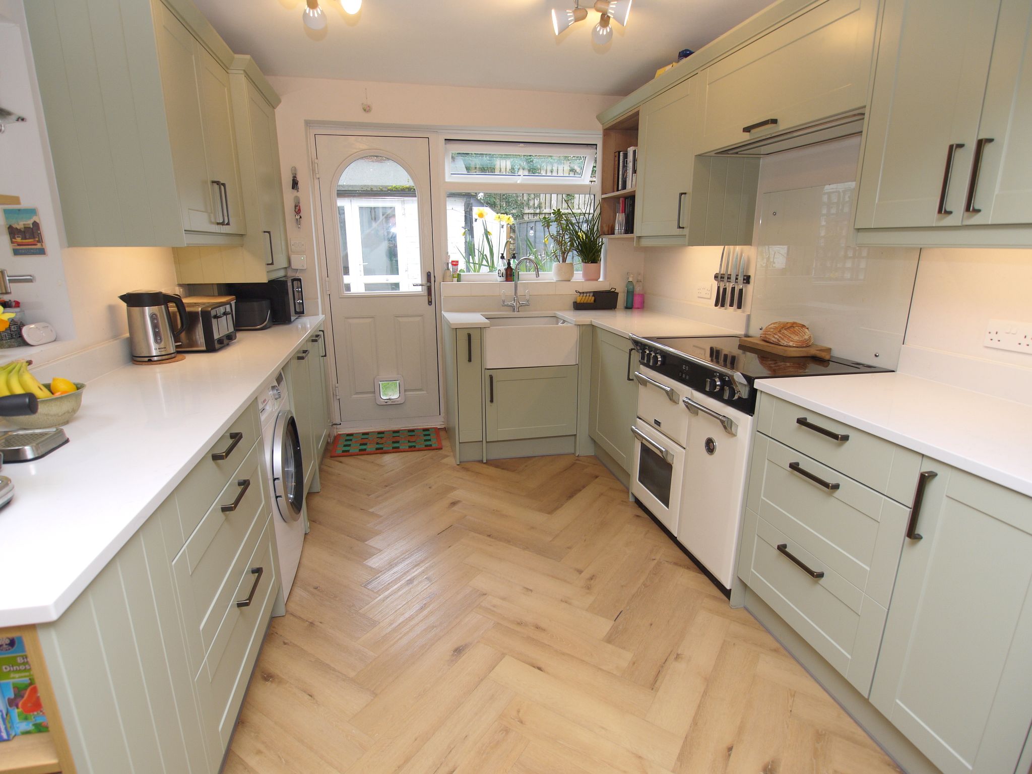 2 bedroom semi-detached house For Sale in Sevenoaks - Photograph 4