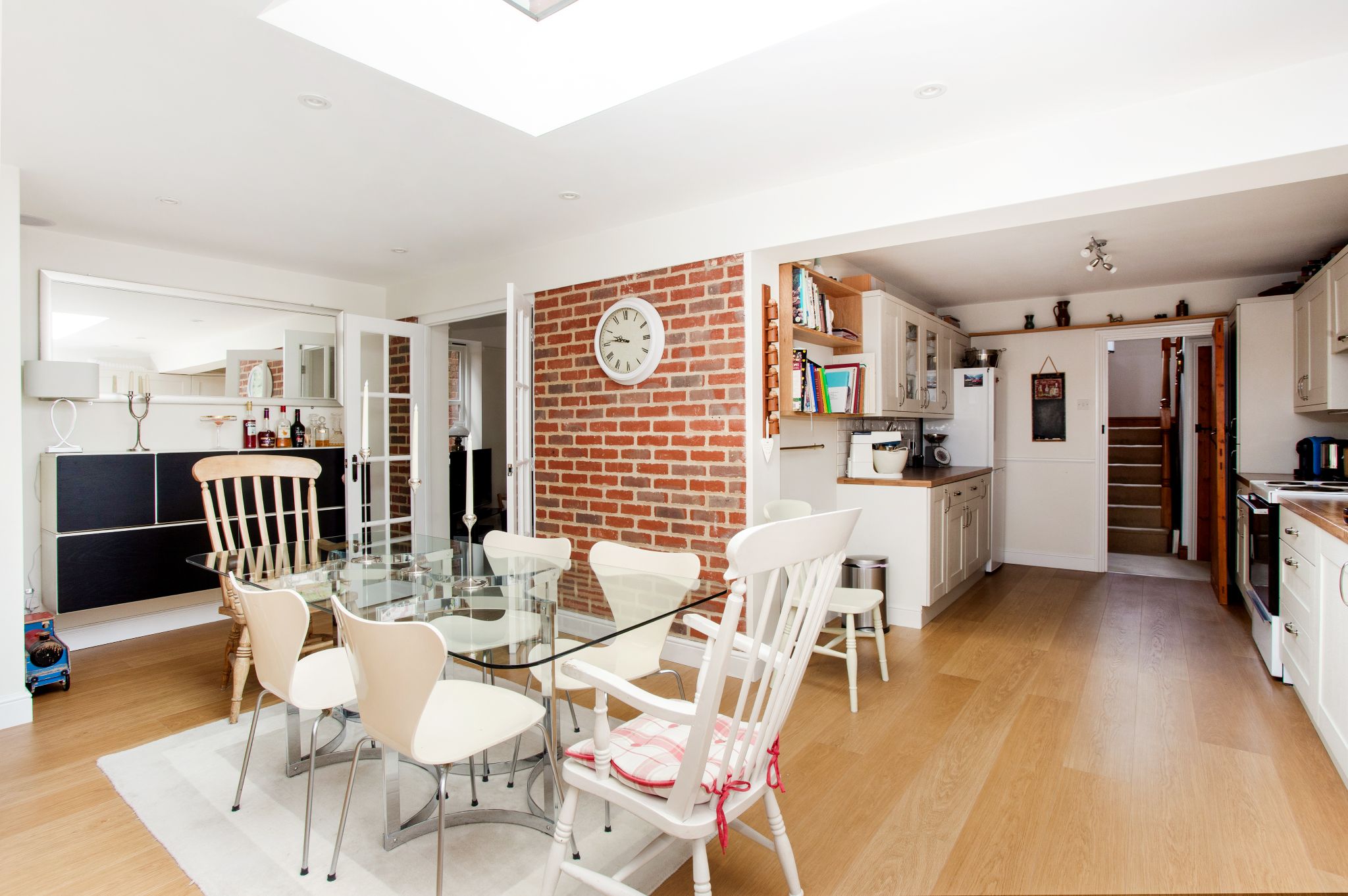 4 bedroom detached house For Sale in Sevenoaks - Property photograph