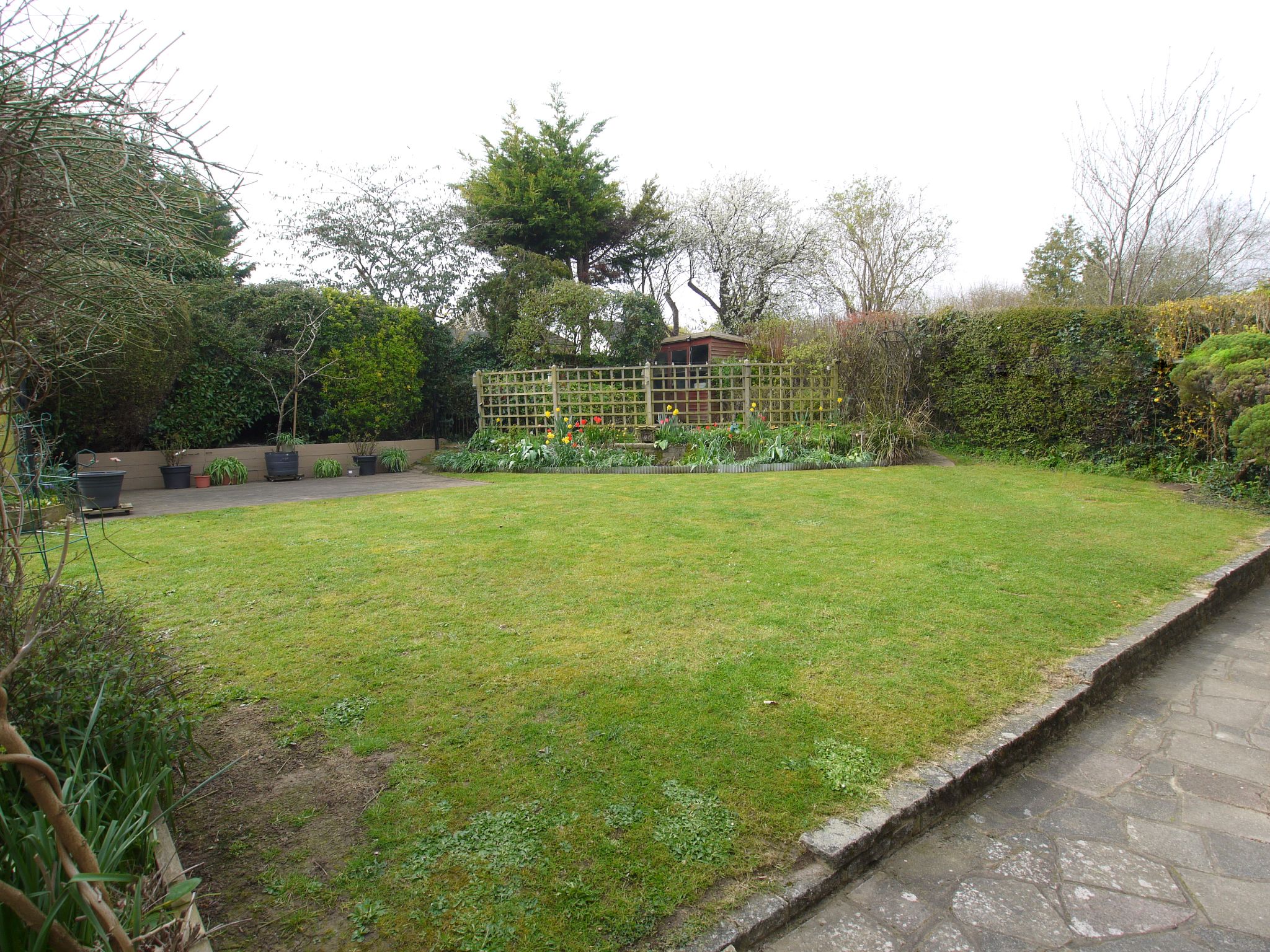 4 bedroom detached house For Sale in Sevenoaks - Photograph 1