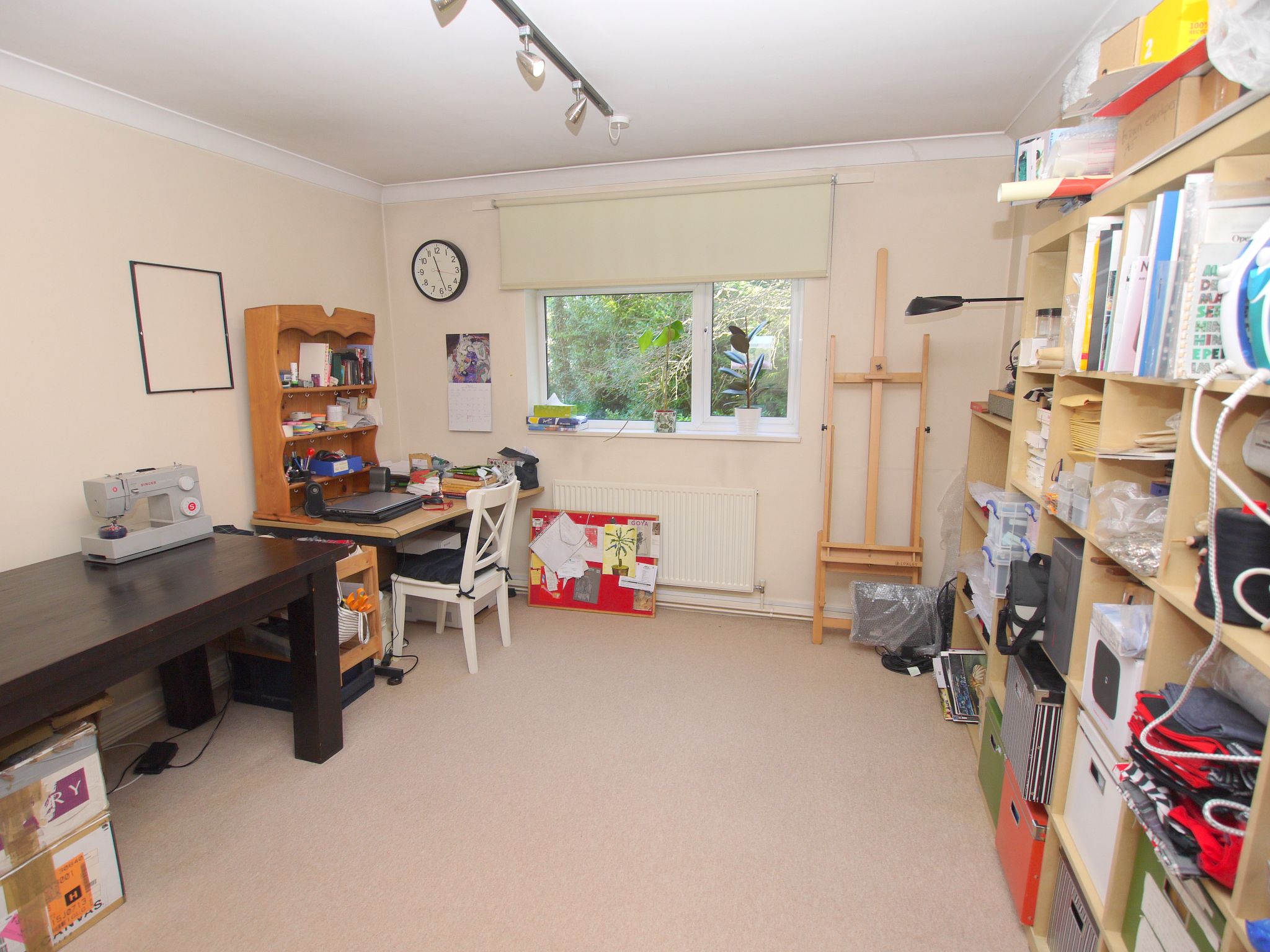 2 bedroom apartment For Sale in Sevenoaks - Photograph 4