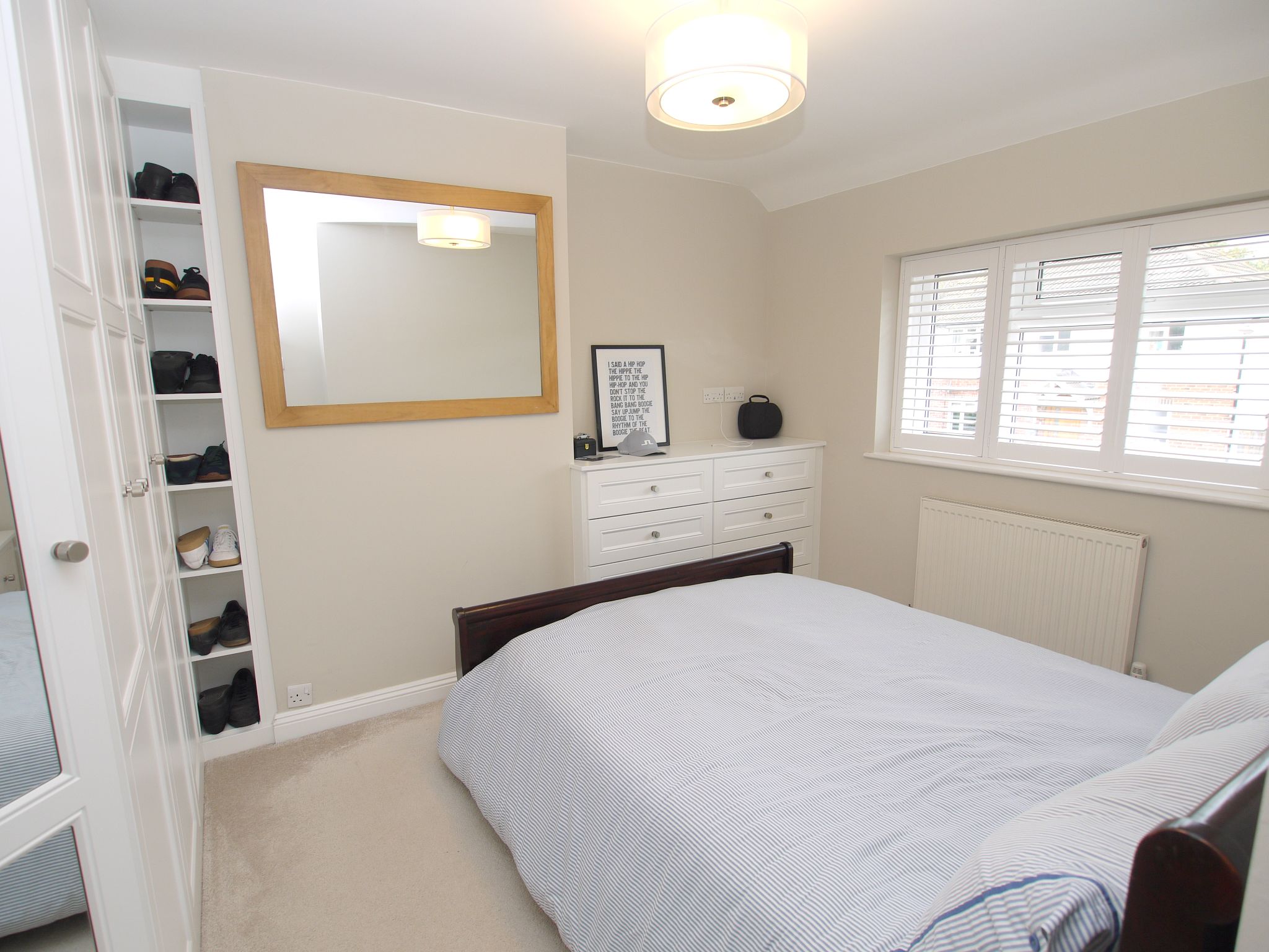 3 bedroom semi-detached house For Sale in Sevenoaks - Photograph 8