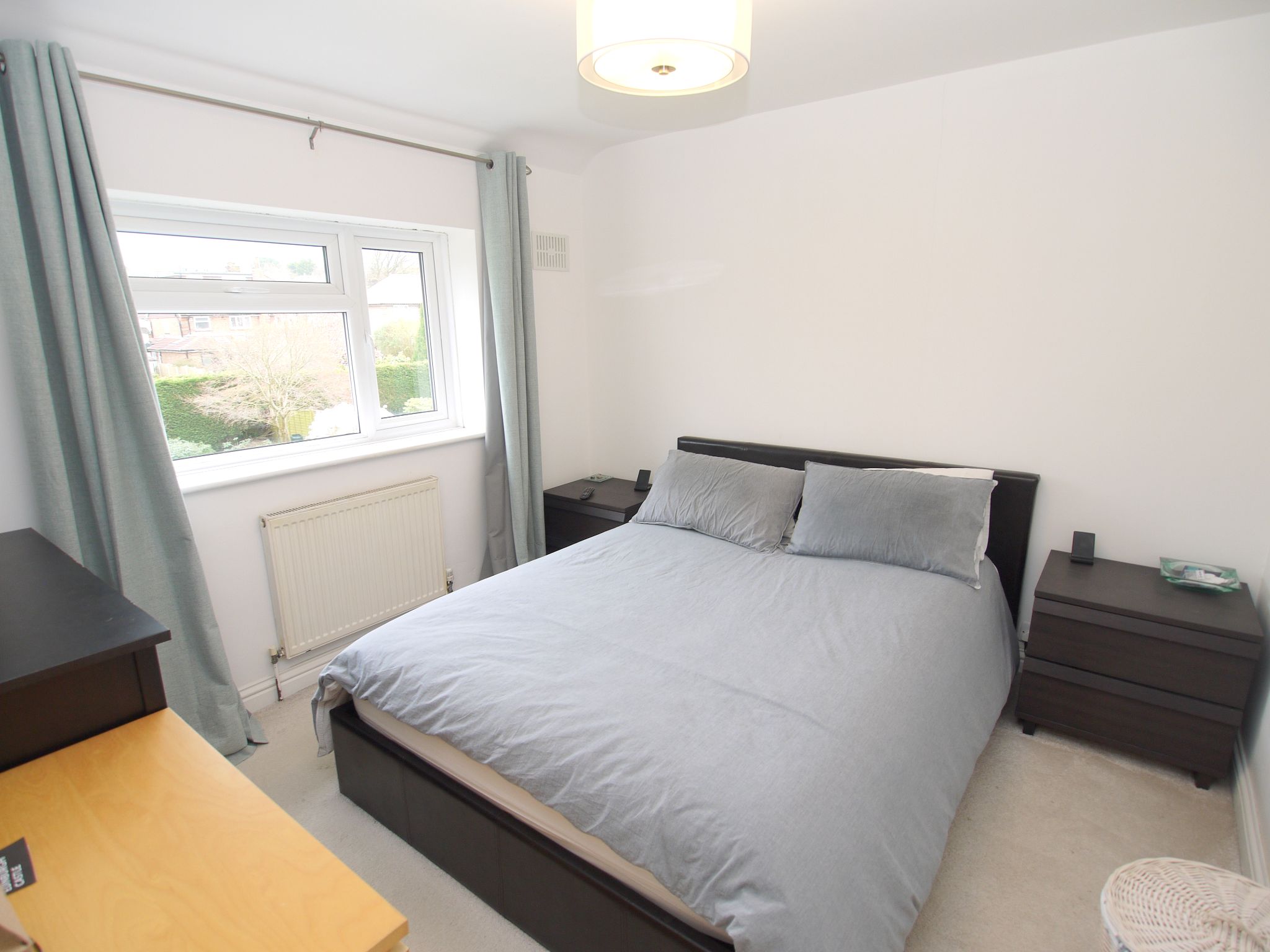 3 bedroom semi-detached house For Sale in Sevenoaks - Photograph 9