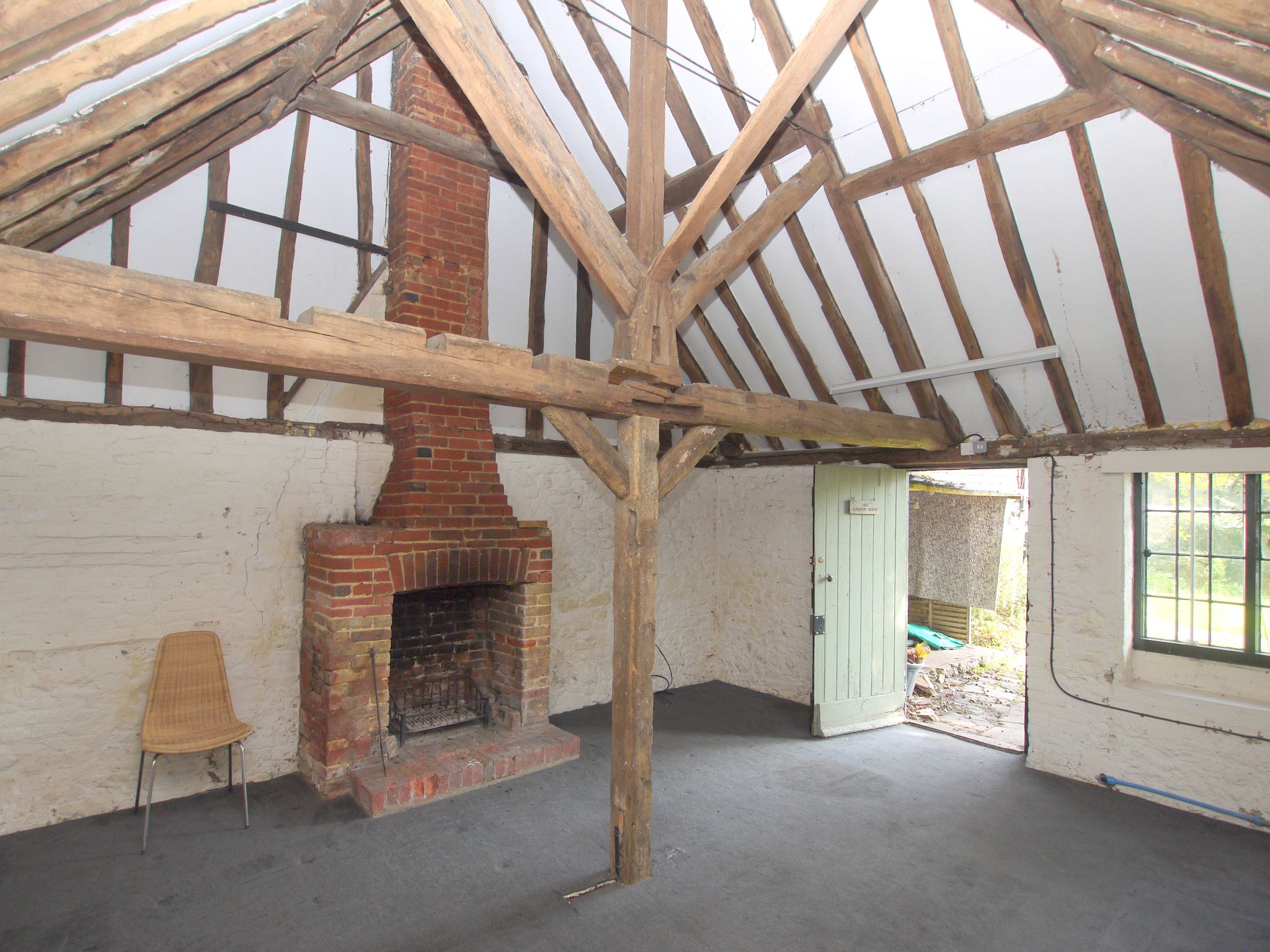 2 bedroom semi-detached house For Sale in Otford - Property photograph