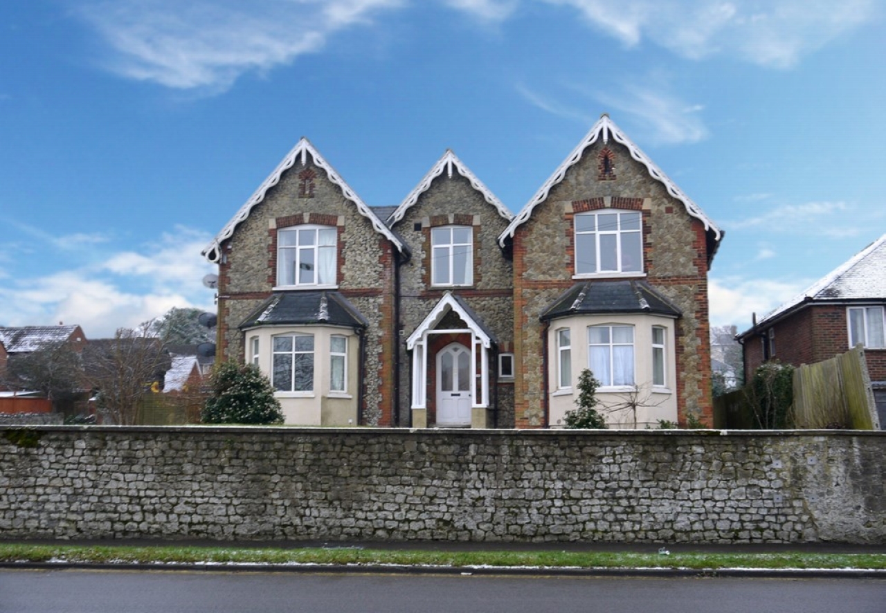 1 bedroom apartment Let in Sevenoaks - Main Image