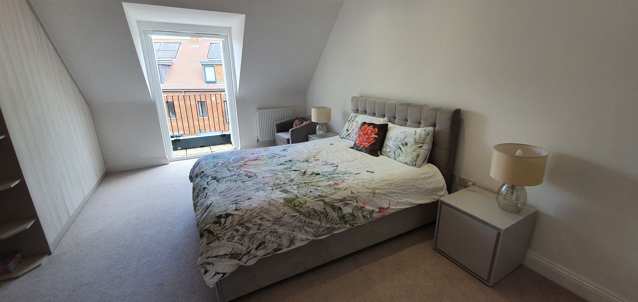 3 bedroom mid terraced house Sale Agreed in Brookmans Park - Photograph 18