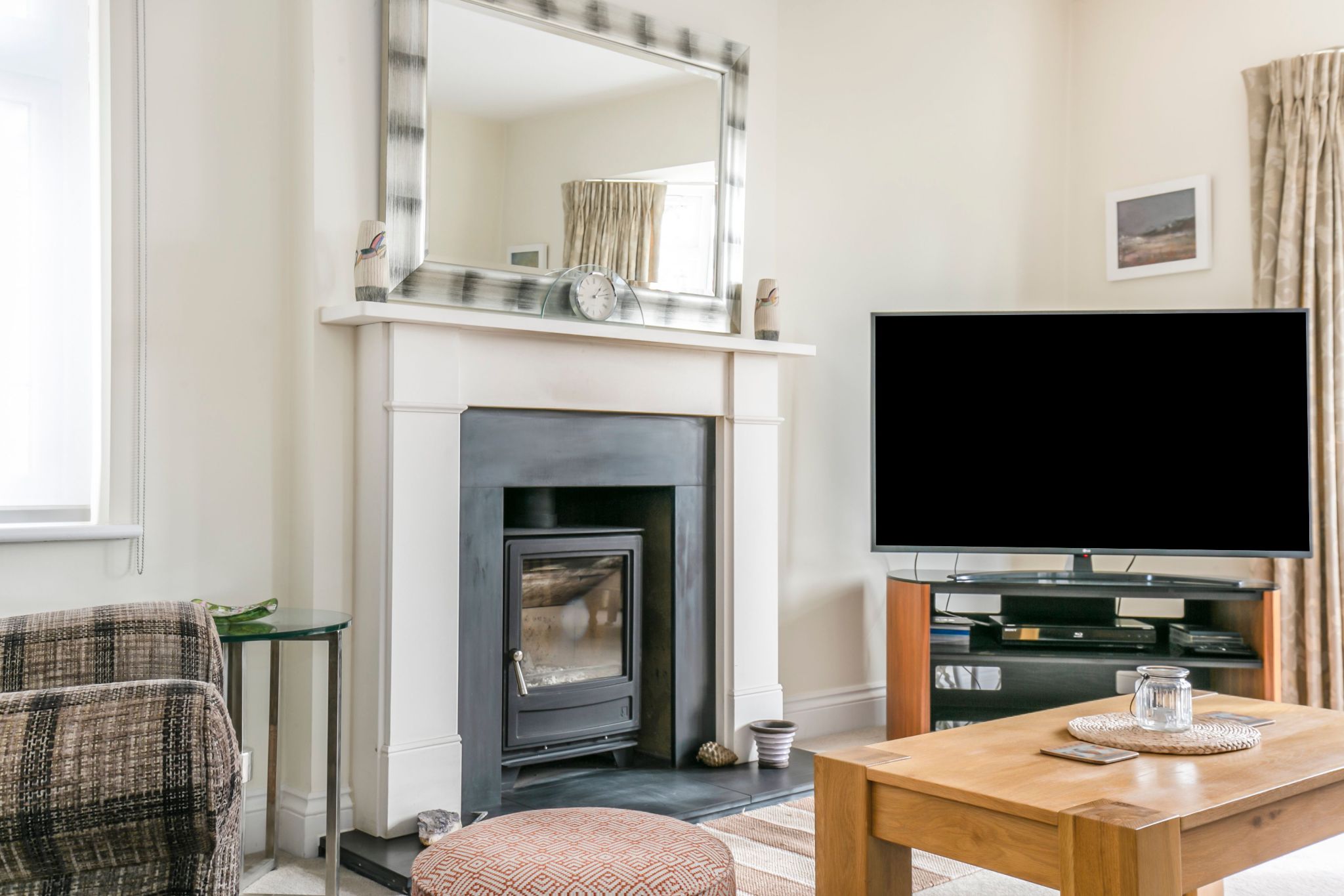 5 bedroom detached house Sale Agreed in Brookmans Park - Photograph 24