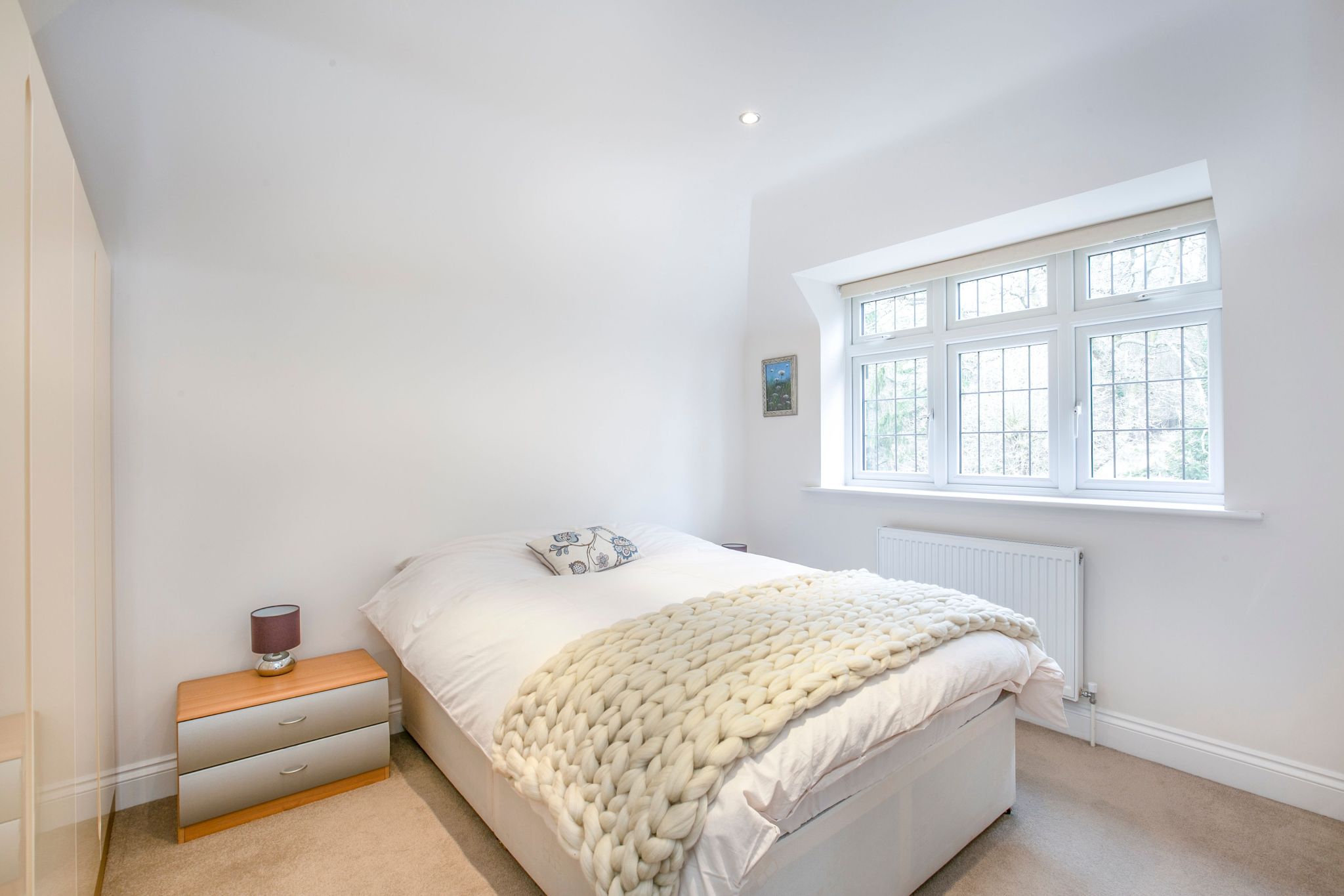 5 bedroom detached house Sale Agreed in Brookmans Park - Photograph 29
