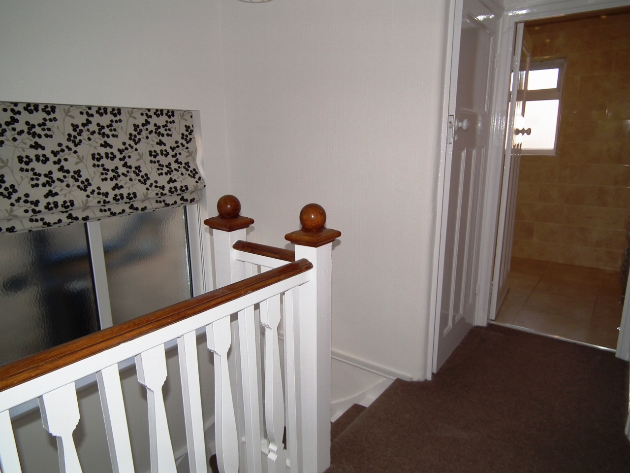 3 bedroom semi-detached house Let Agreed in Potters Bar - Photograph 11