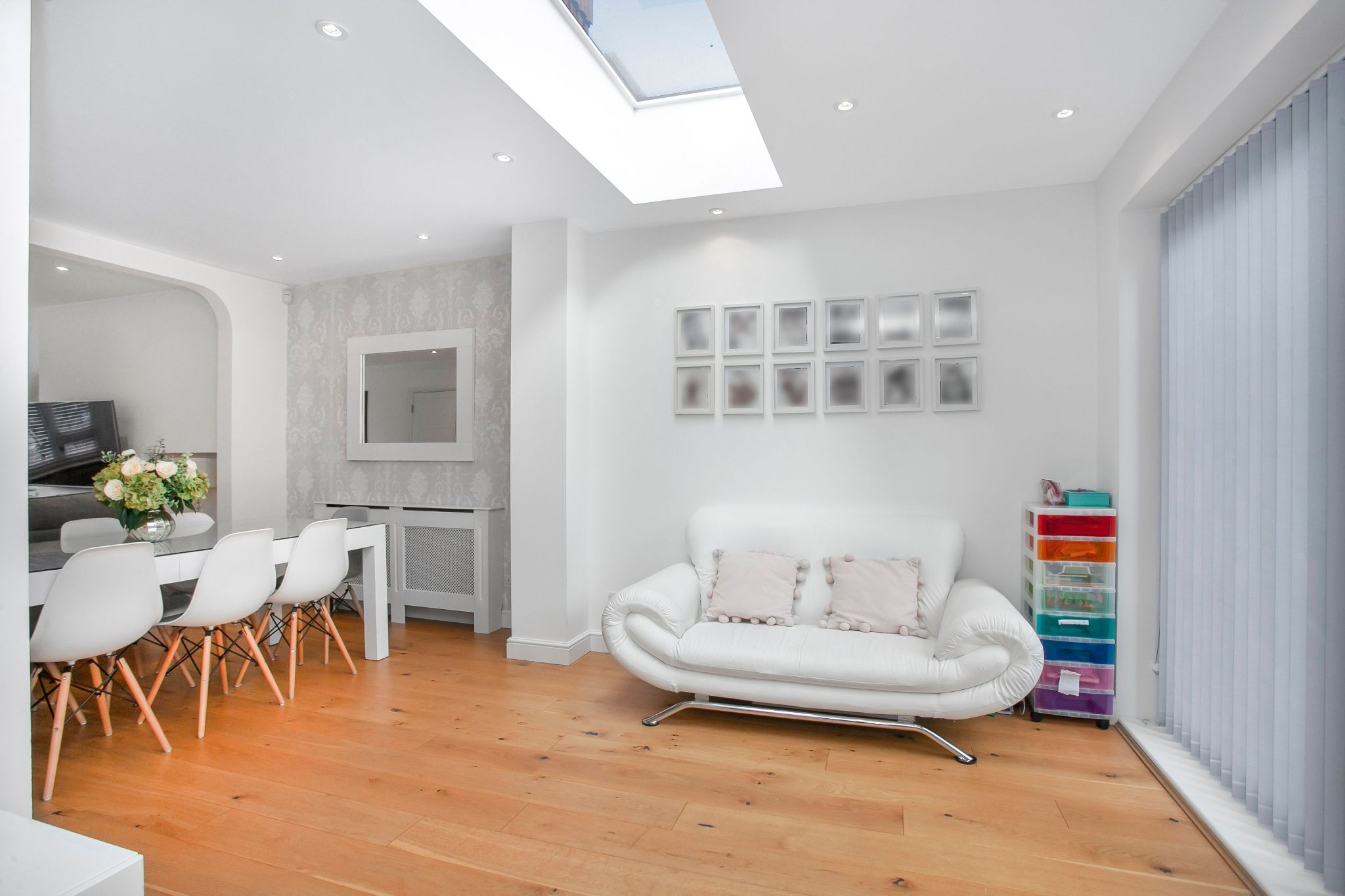3 bedroom semi-detached house SSTC in Potters Bar - Photograph 12