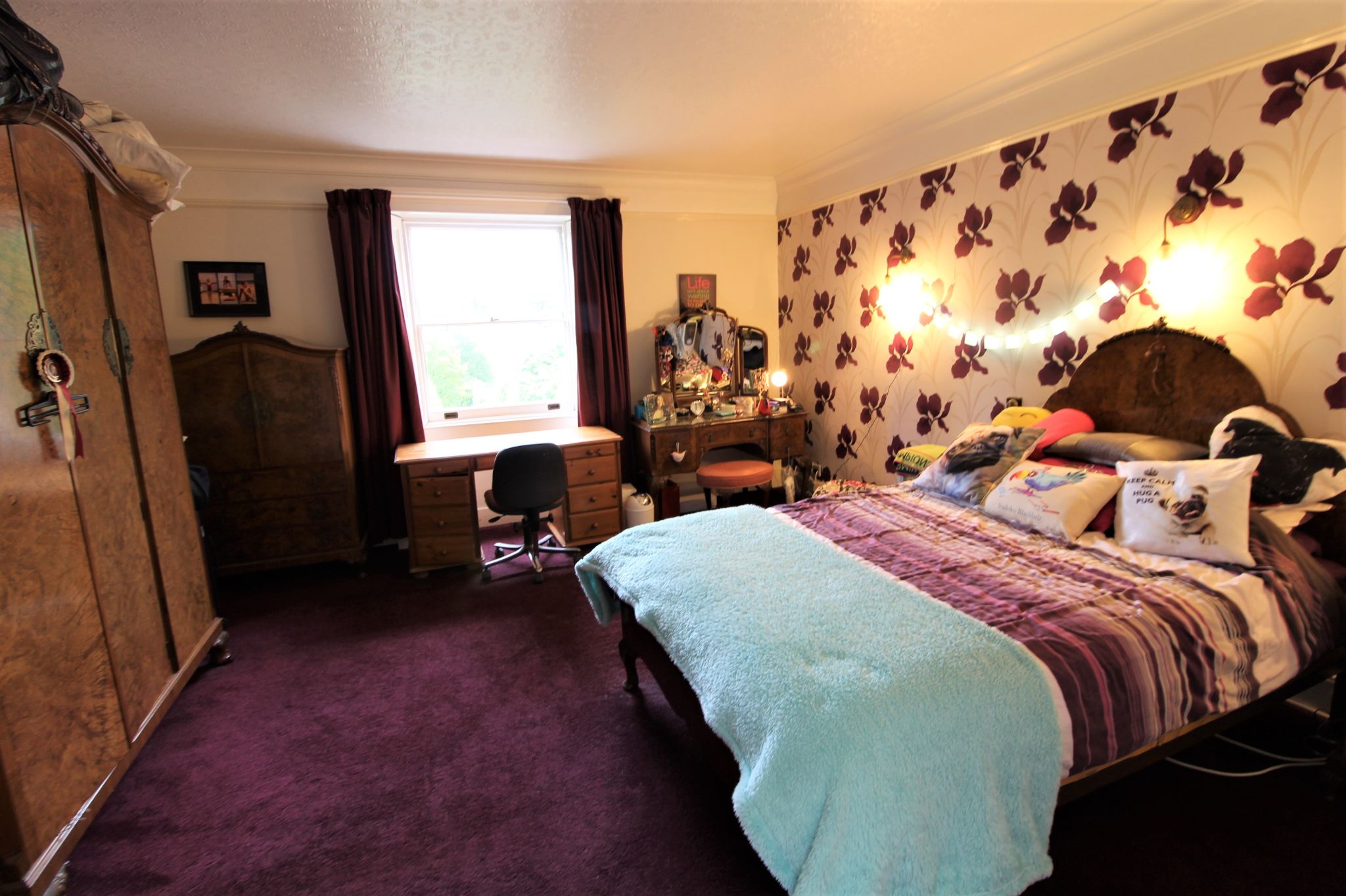 6 bedroom mews house SSTC in Brookmans Park - Photograph 22