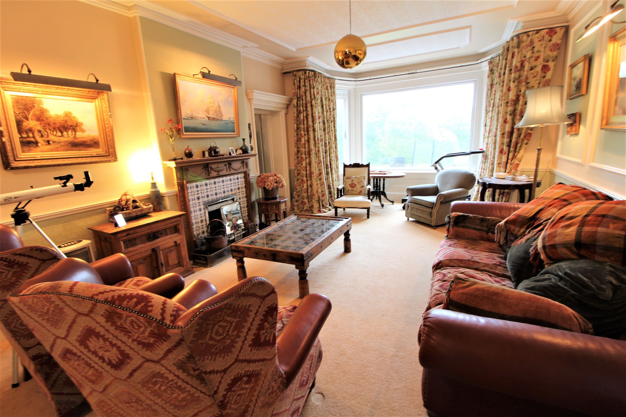 6 bedroom mews house SSTC in Brookmans Park - Photograph 3
