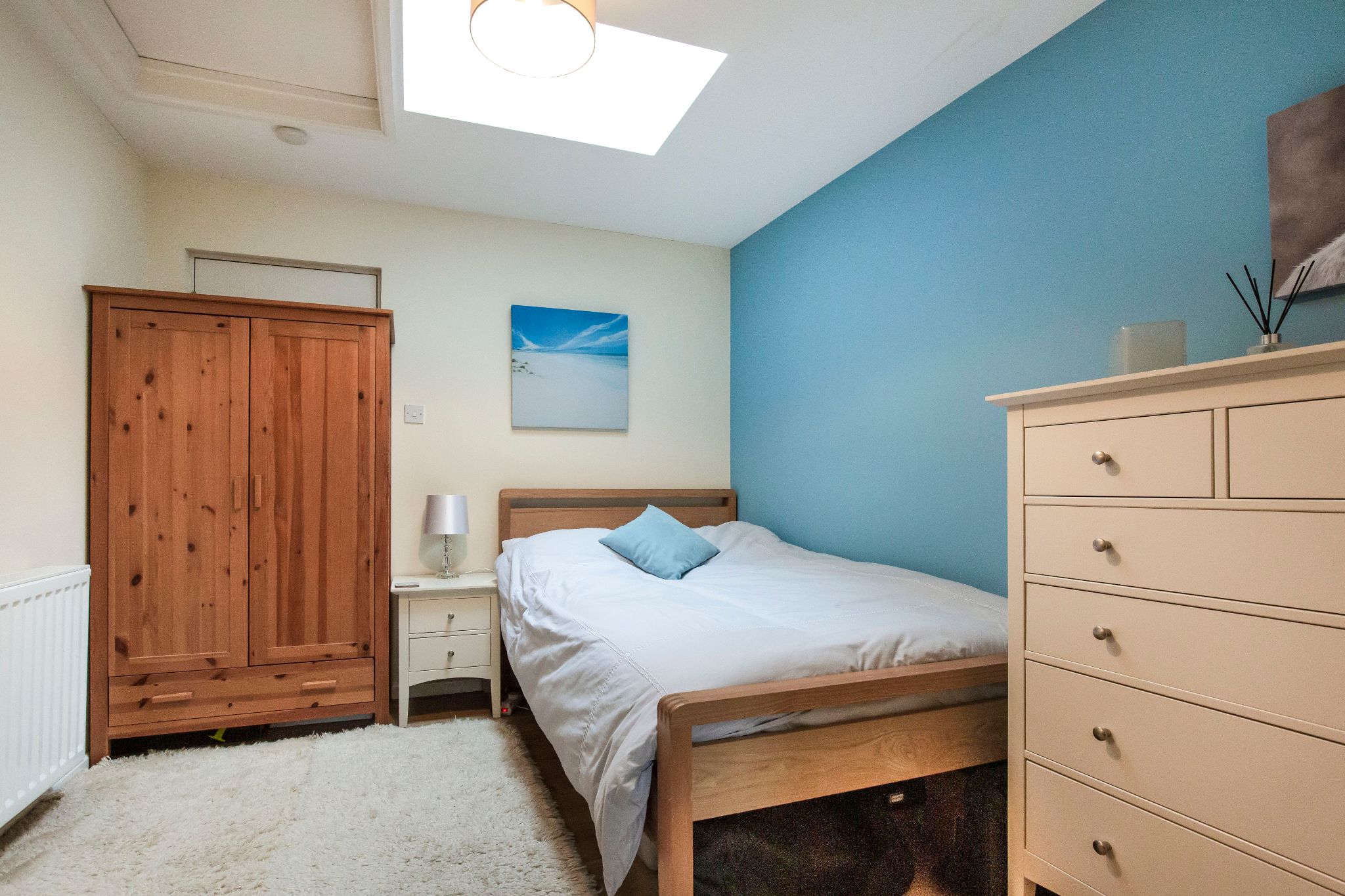 4 bedroom semi-detached house SSTC in Welham Green - Photograph 14