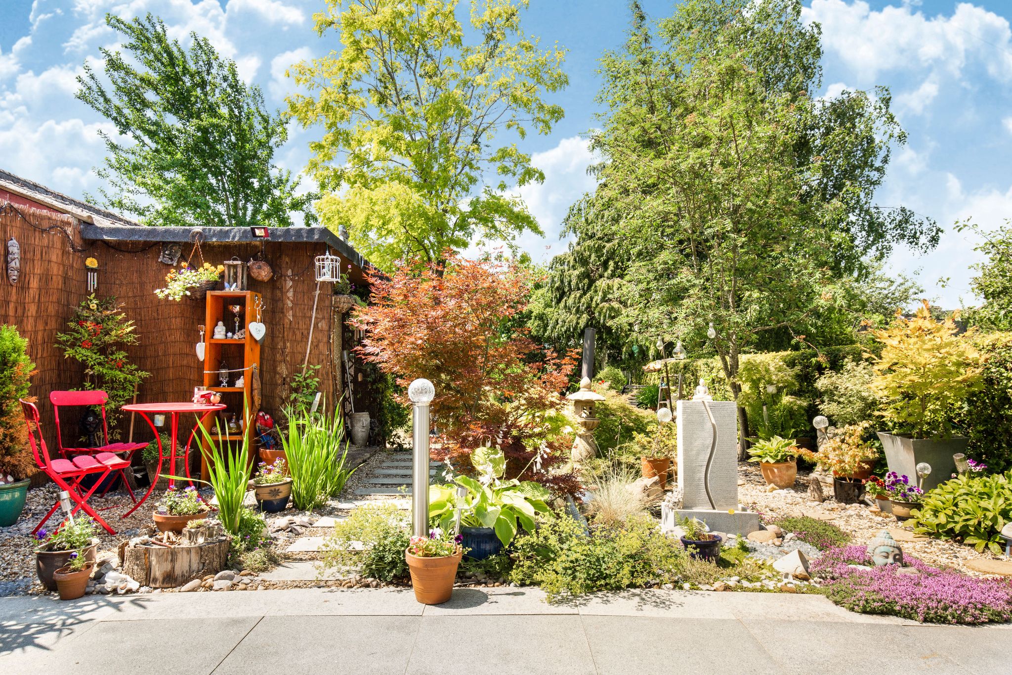 3 bedroom semi-detached house SSTC in Potters Bar - Photograph 16