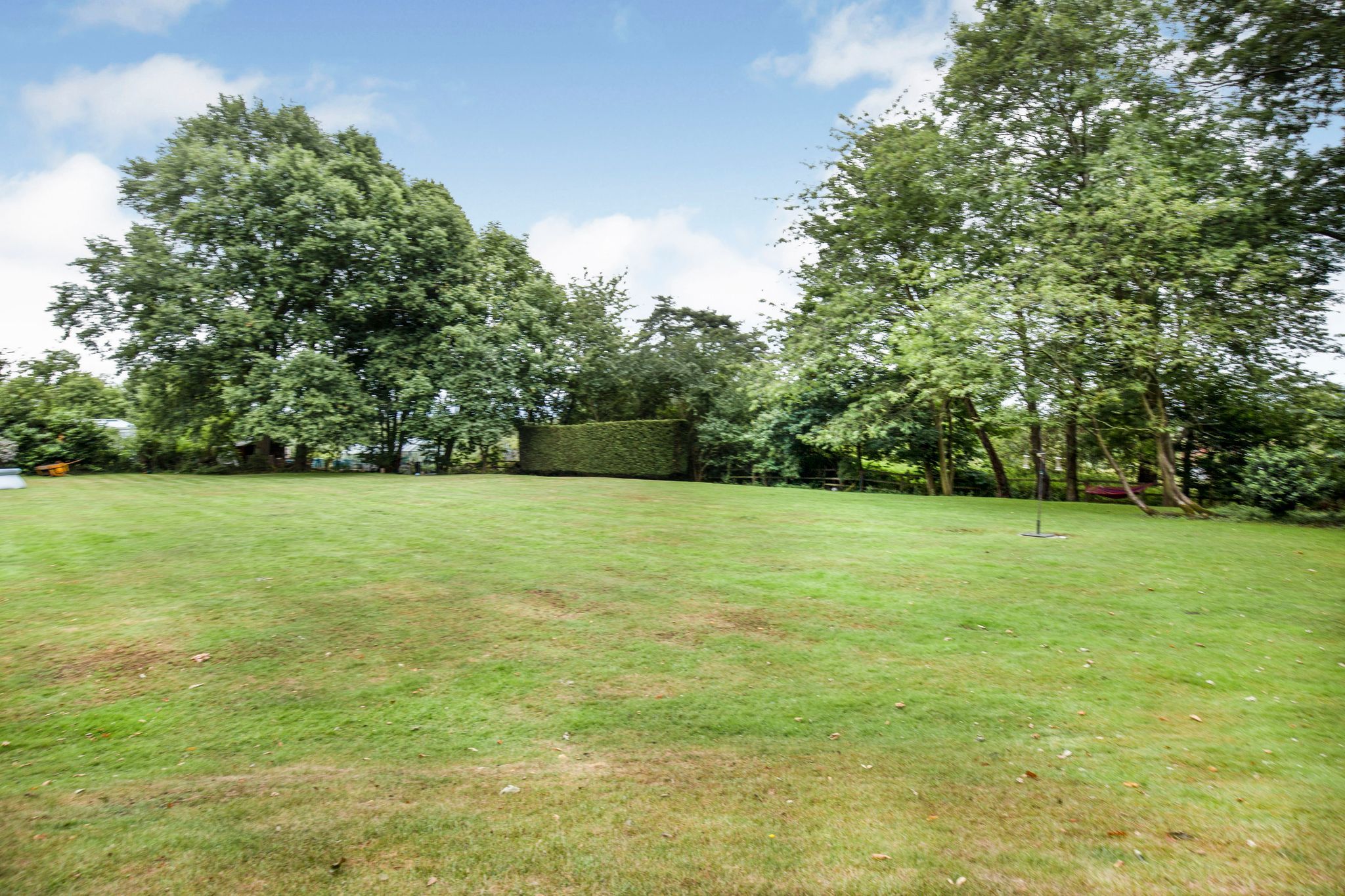 3 bedroom apartment flat/apartment Let Agreed in Newgate Street Village - Photograph 5