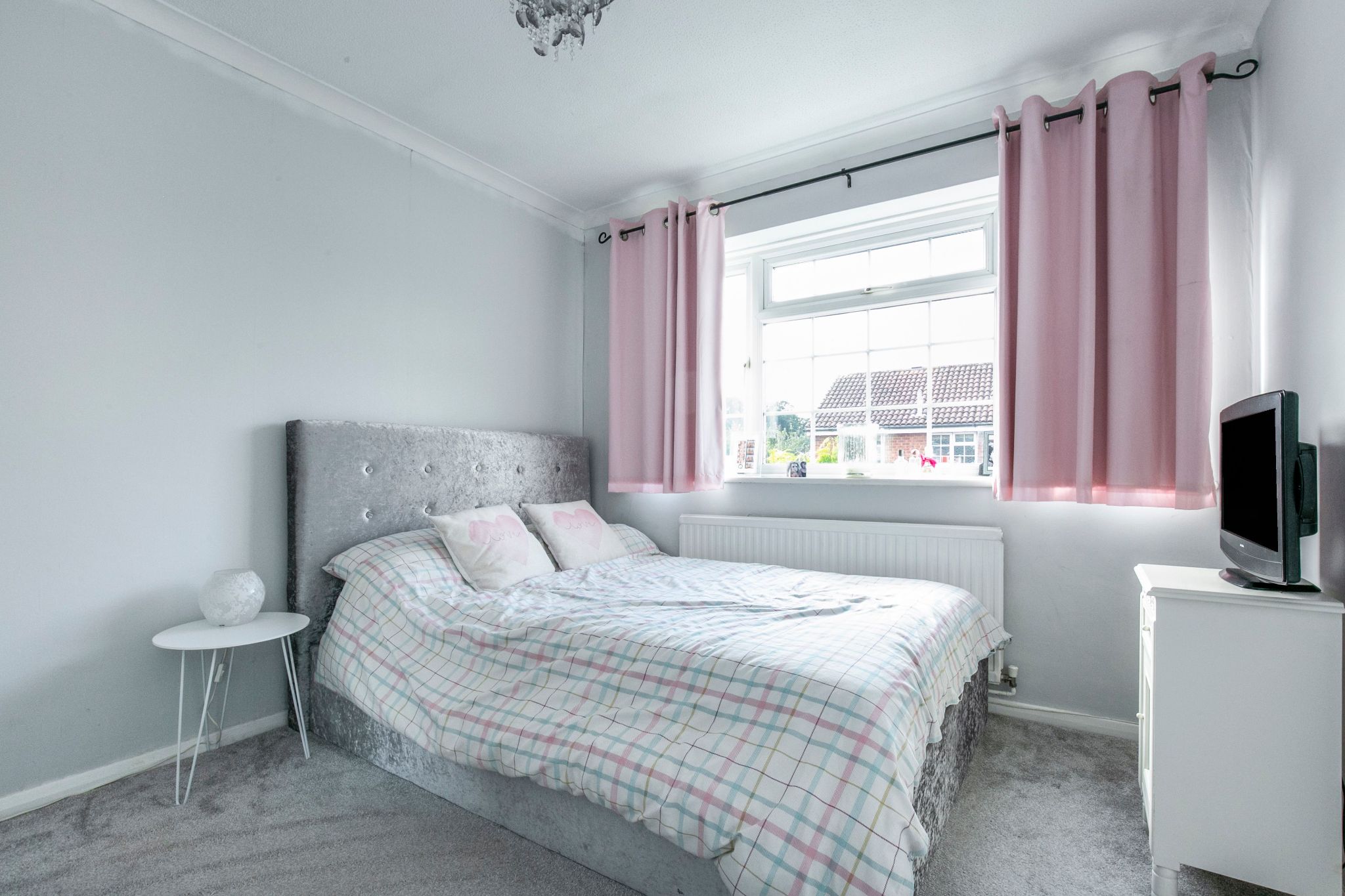4 bedroom detached house SSTC in Welwyn Garden City - Photograph 9