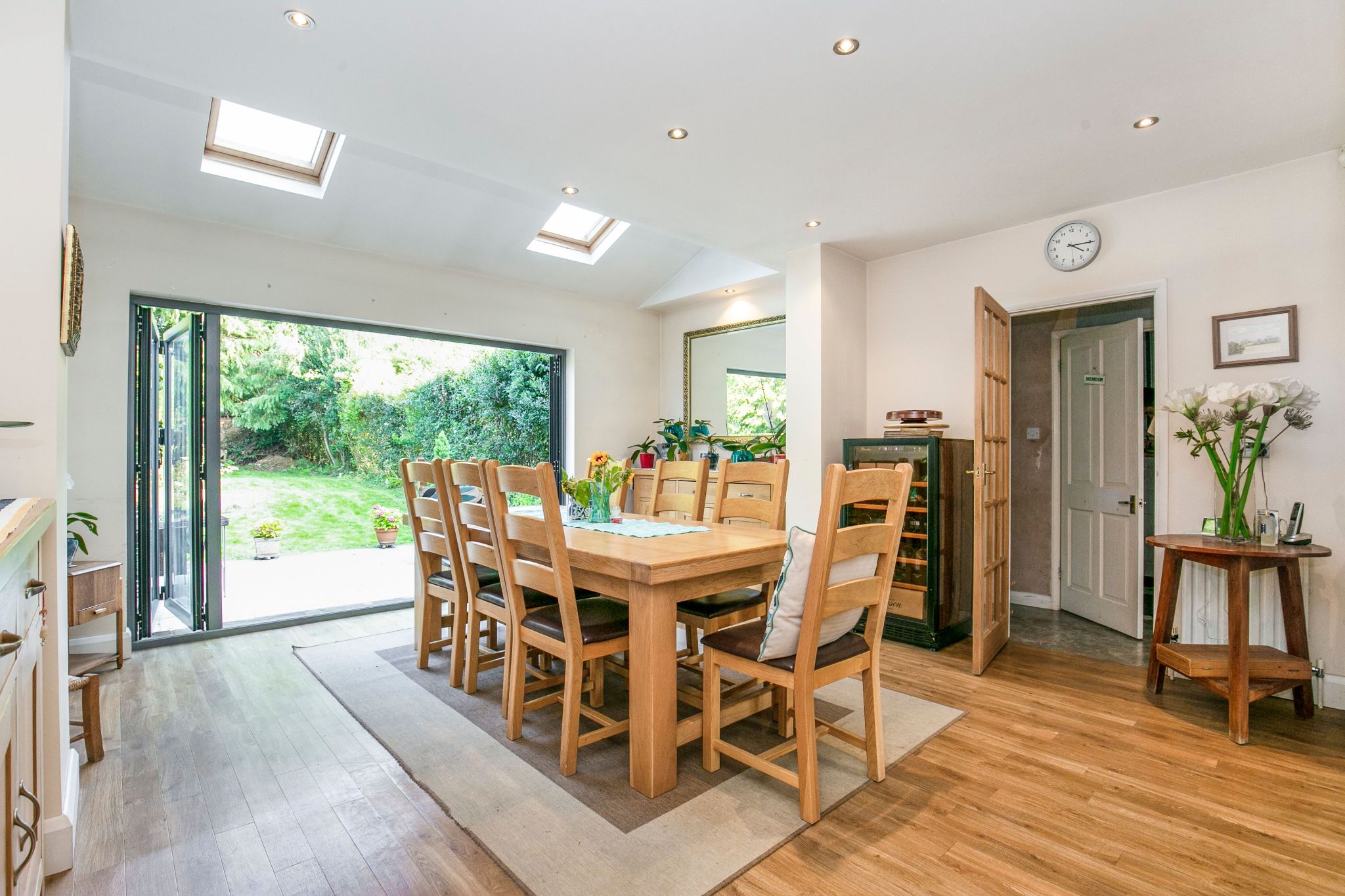 5 bedroom semi-detached house Sale Agreed in Hatfield - Photograph 21