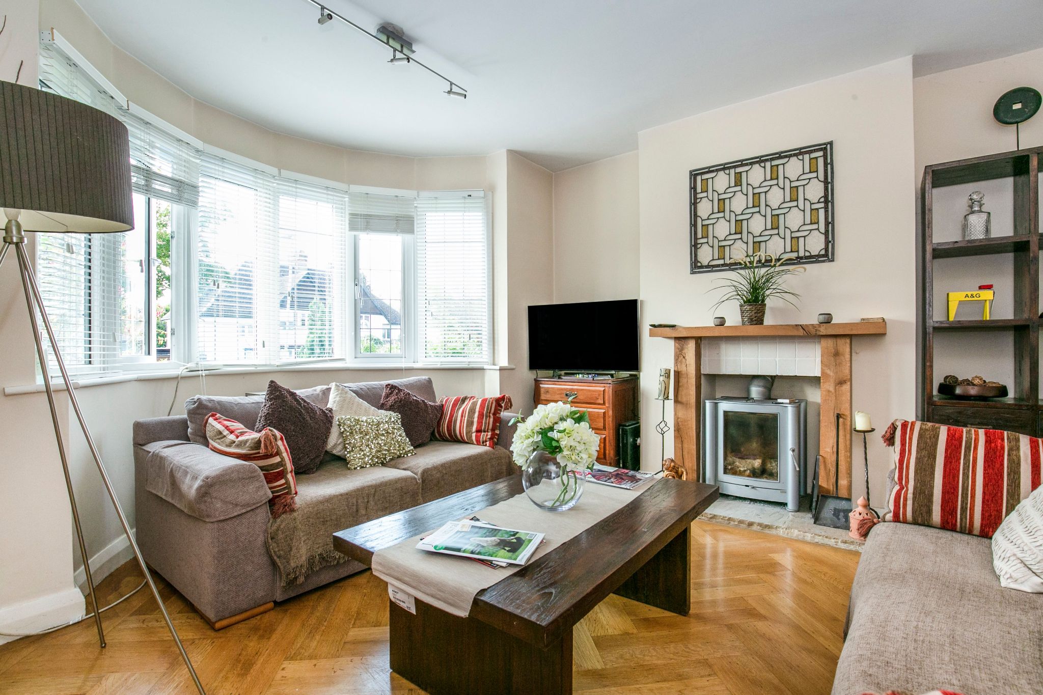 5 bedroom semi-detached house Sale Agreed in Hatfield - Photograph 23