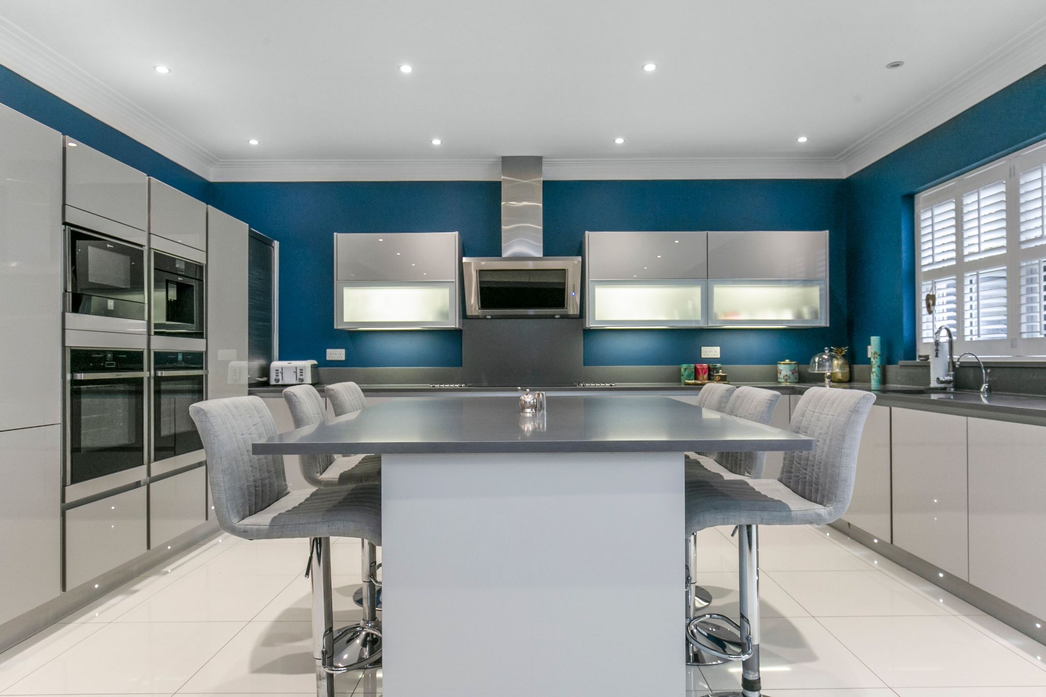 5 bedroom semi-detached house SSTC in Brookmans Park - Photograph 7