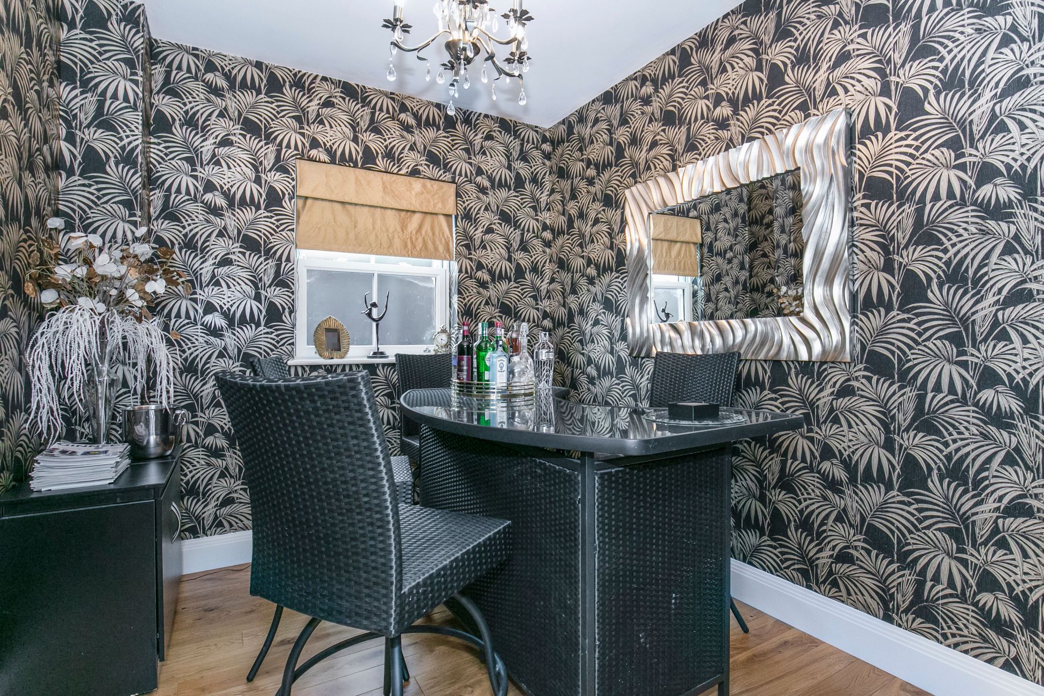 5 bedroom semi-detached house SSTC in Brookmans Park - Photograph 14