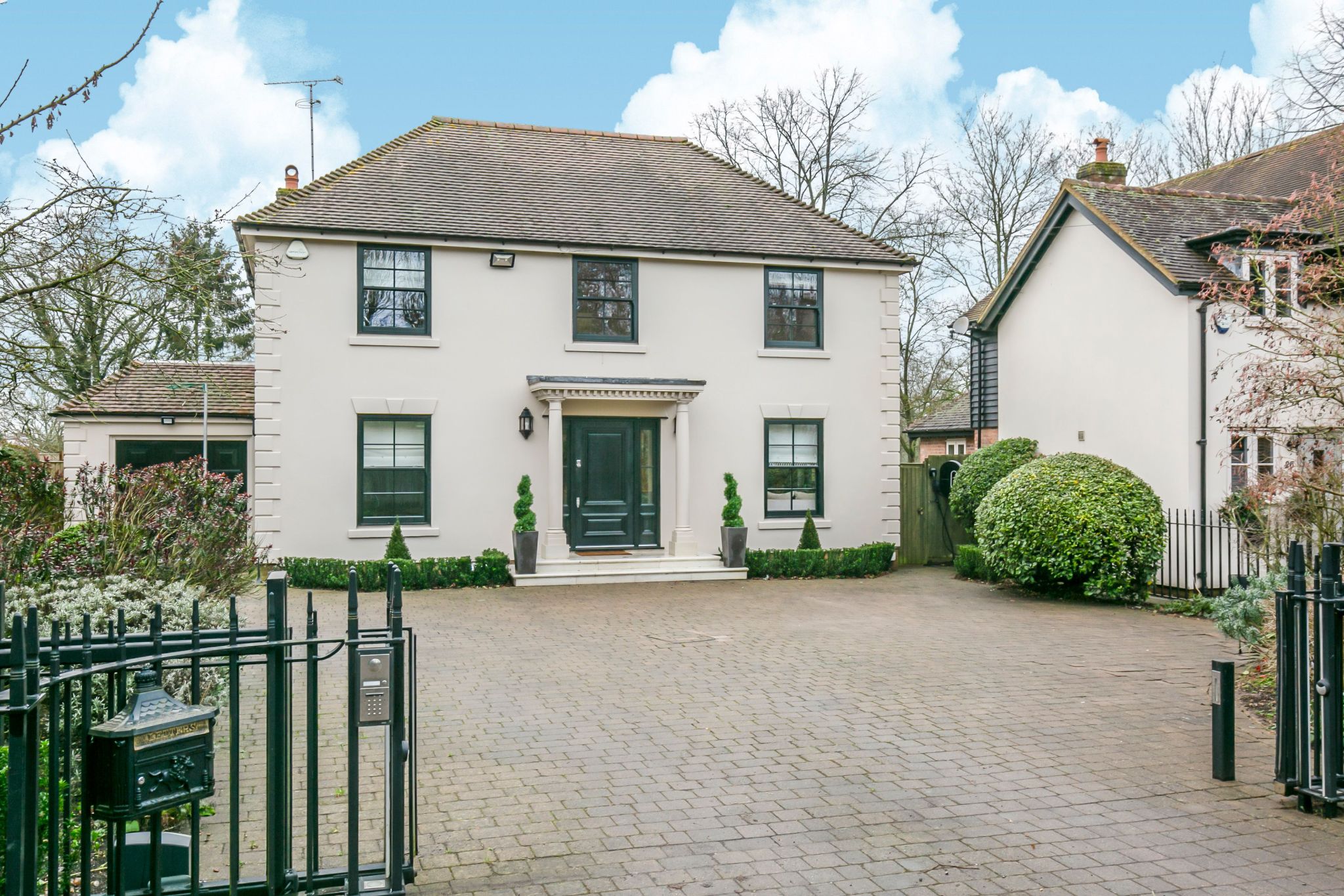 4 bedroom detached house SSTC in Little Berkhamsted - Photograph 1