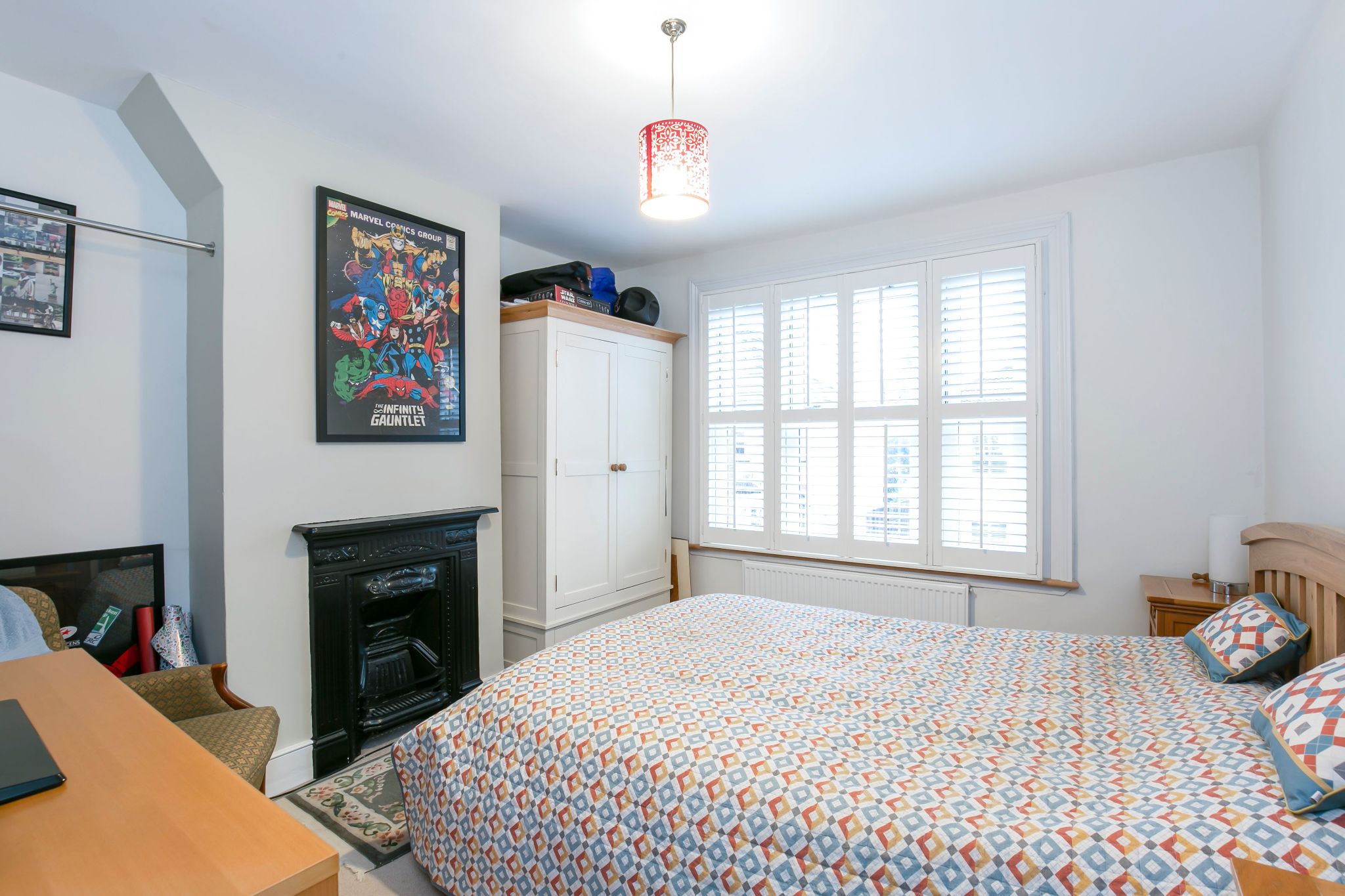 3 bedroom cottage house SSTC in Little Heath Potters Bar - Photograph 9