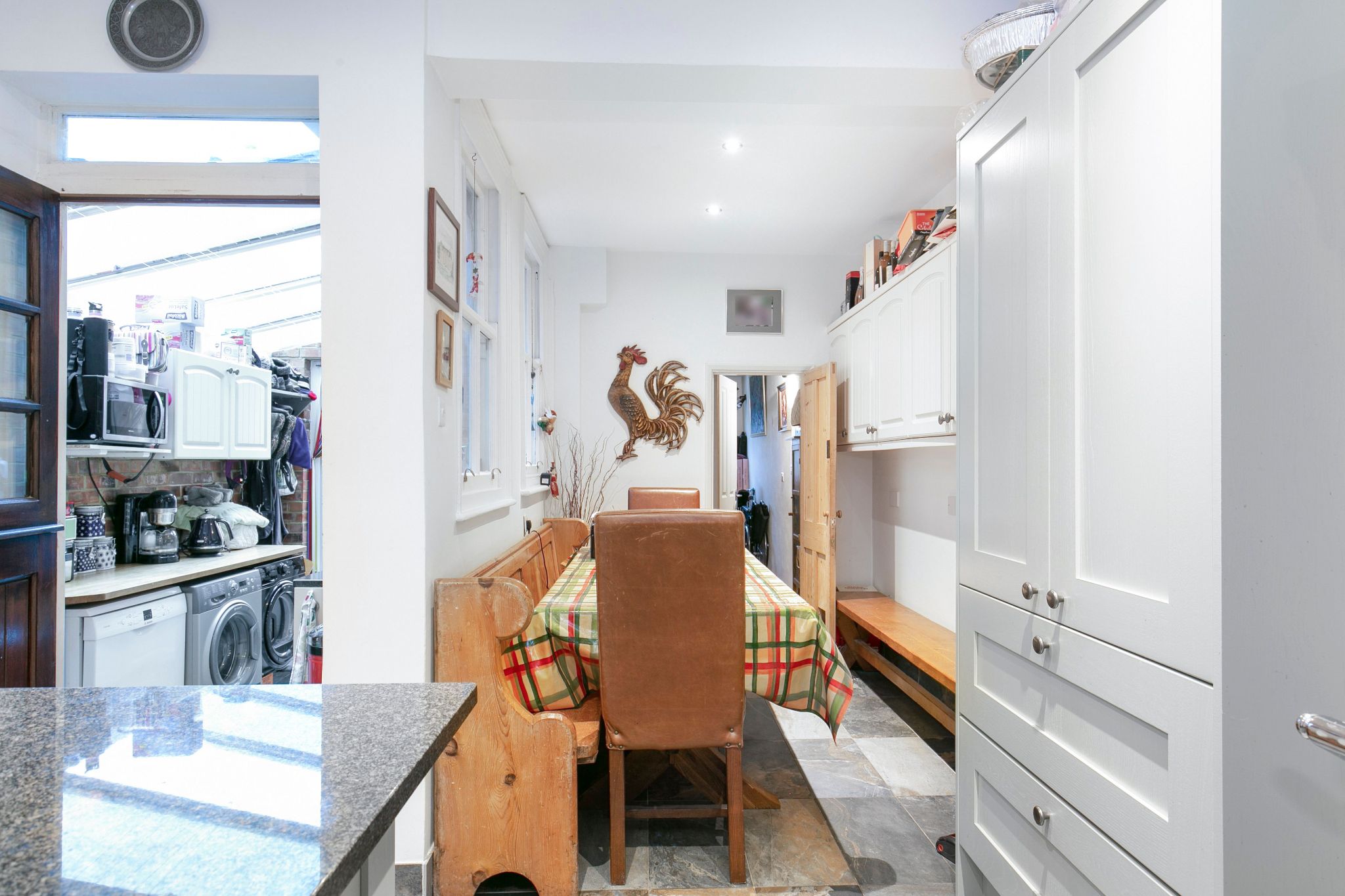 3 bedroom cottage house SSTC in Little Heath Potters Bar - Photograph 6