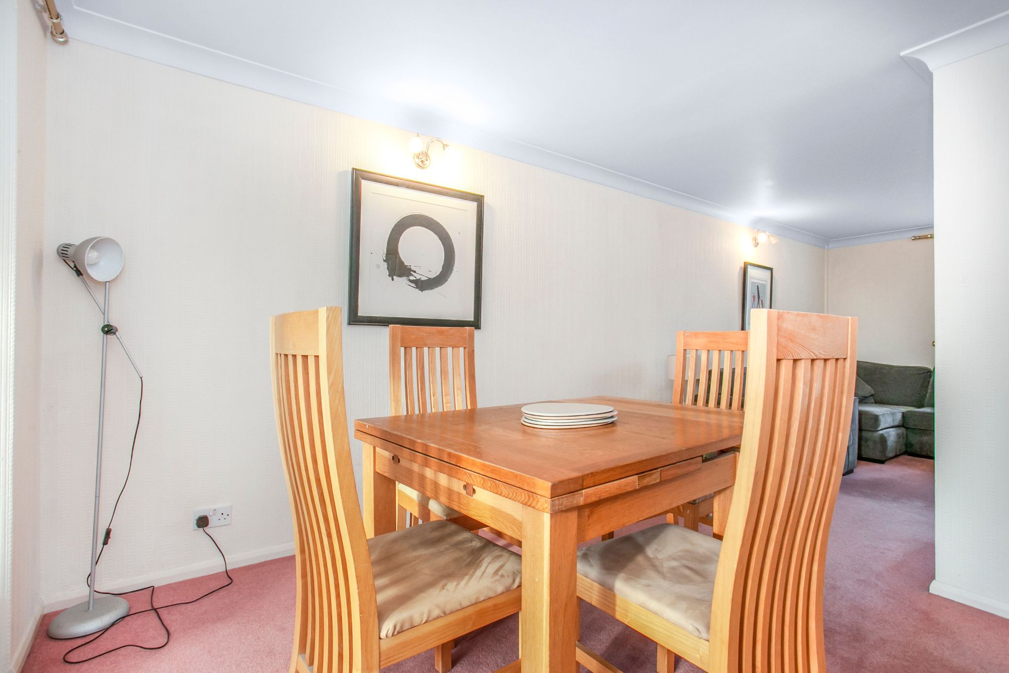 3 bedroom semi-detached house SSTC in Brookmans Park - Photograph 6