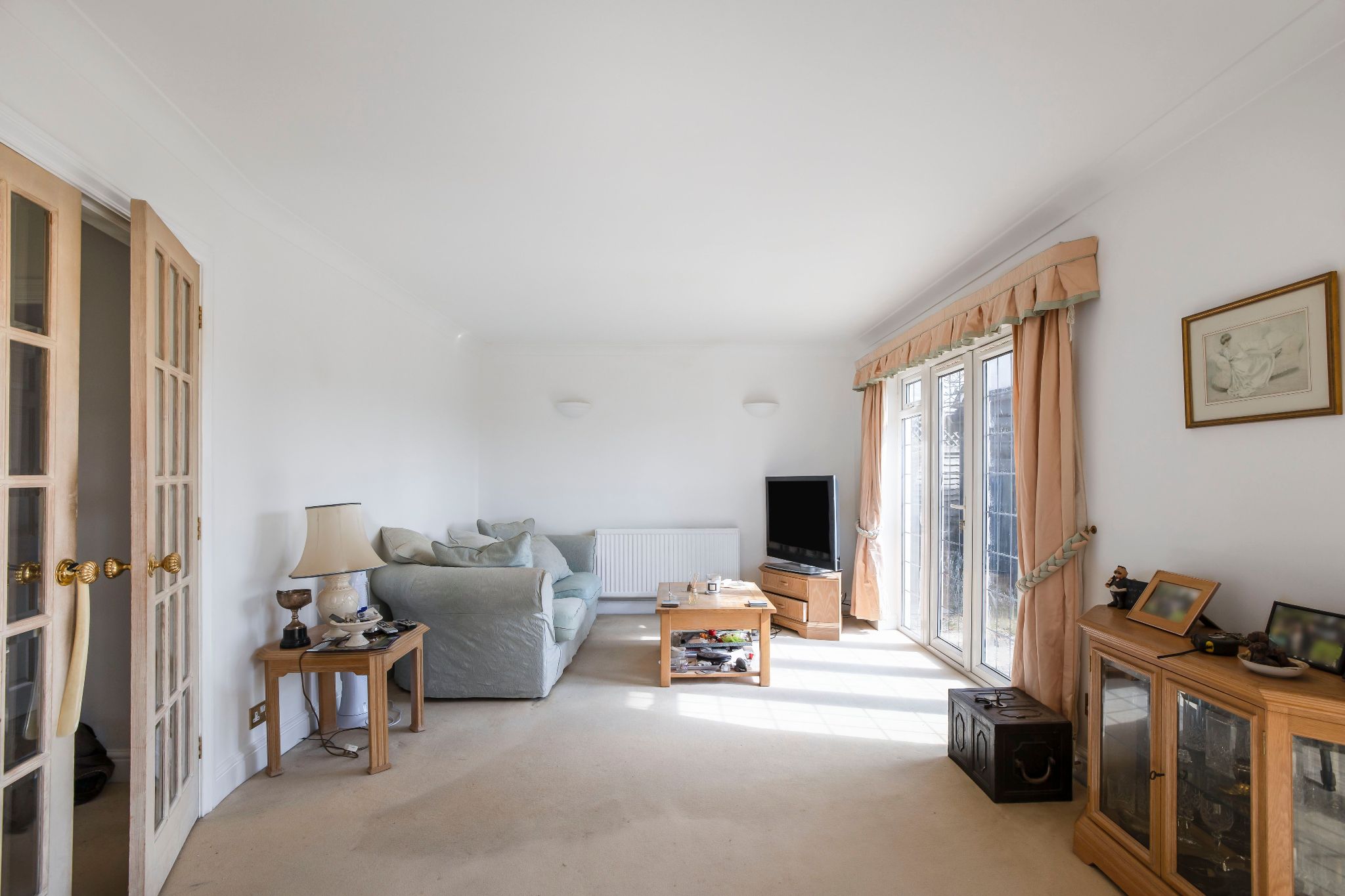 3 bedroom semi-detached bungalow SSTC in Potters Bar - Photograph 17