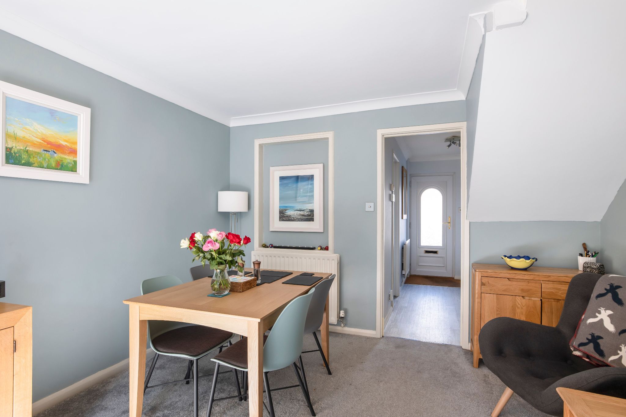 2 bedroom mid terraced house SSTC in Welwyn Garden City - Photograph 4
