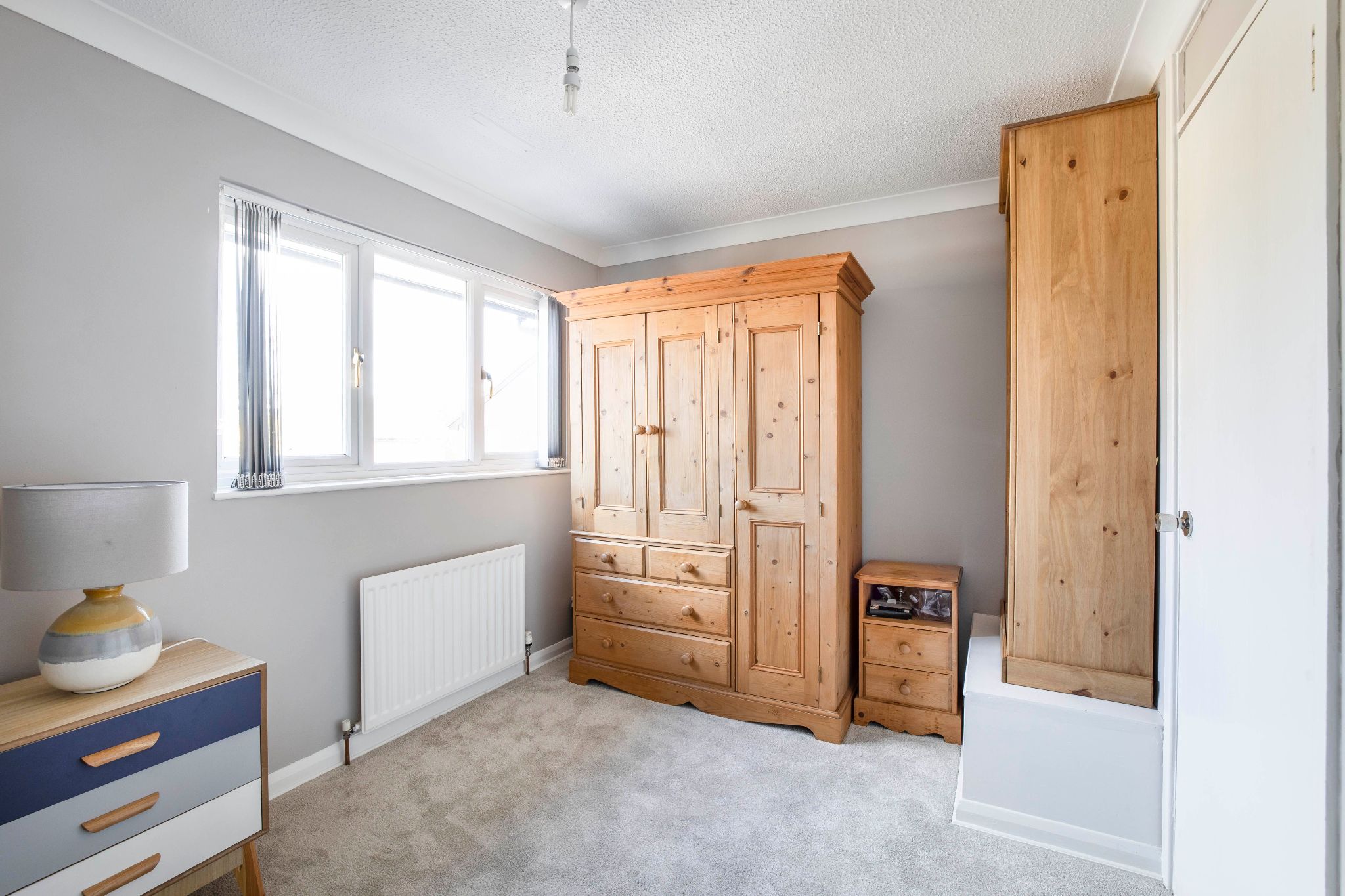 2 bedroom mid terraced house SSTC in Welwyn Garden City - Photograph 10