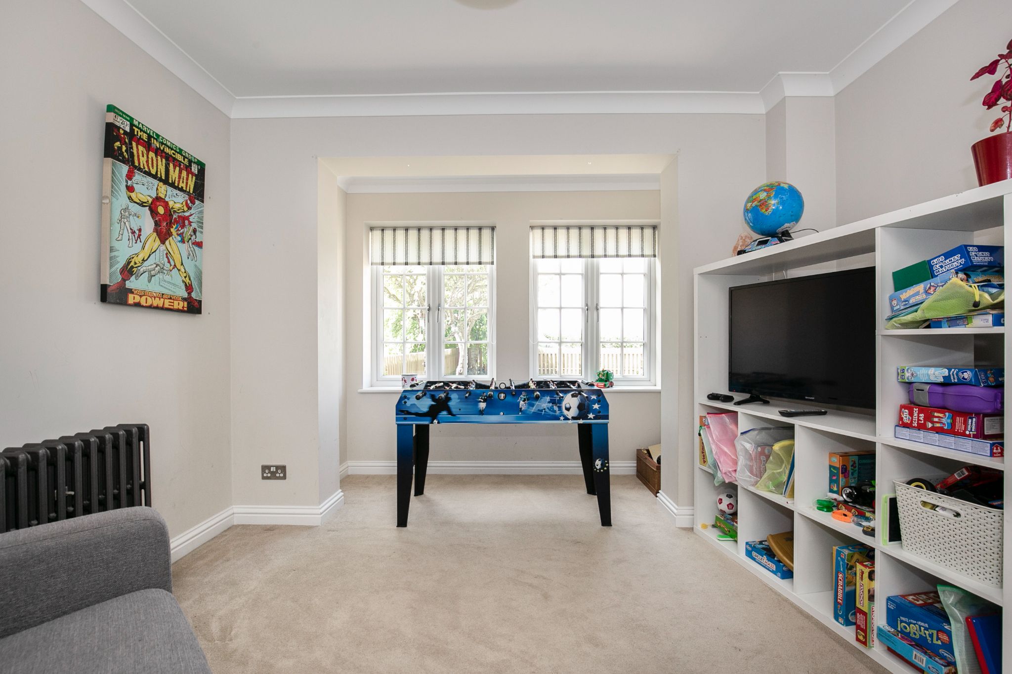 3 bedroom semi-detached house SSTC in Essendon - Photograph 18