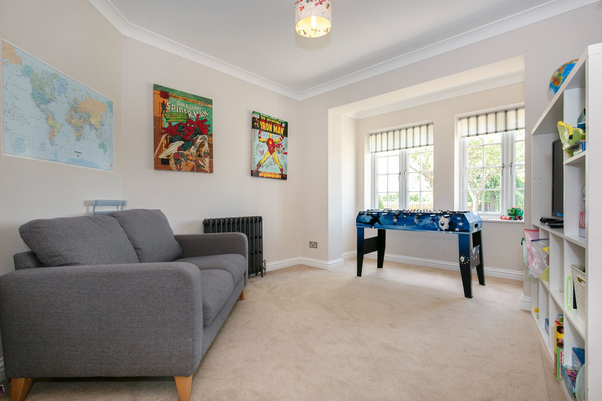 3 bedroom semi-detached house SSTC in Essendon - Photograph 17