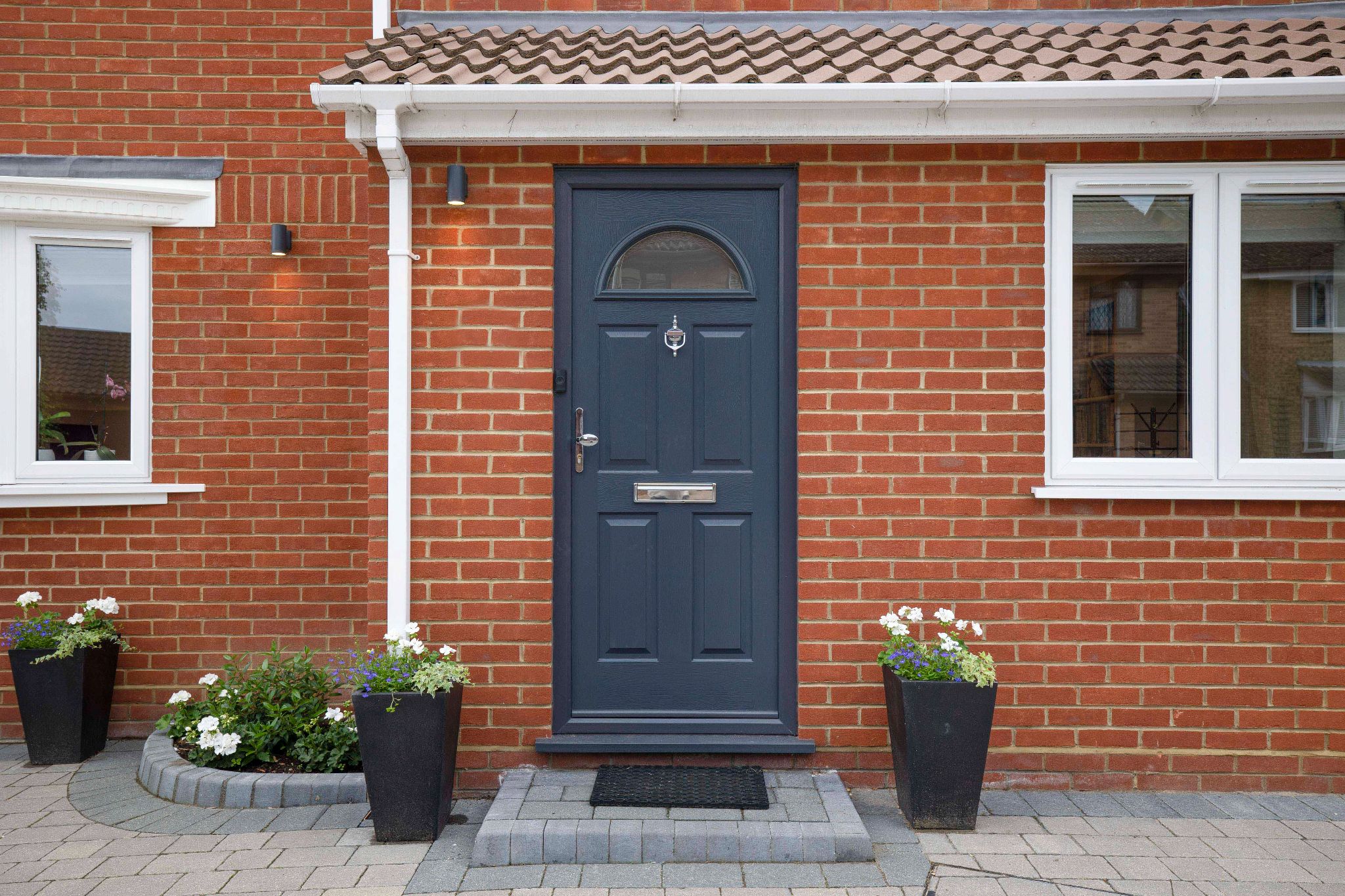 4 bedroom link detached house SSTC in Hatfield - Photograph 24