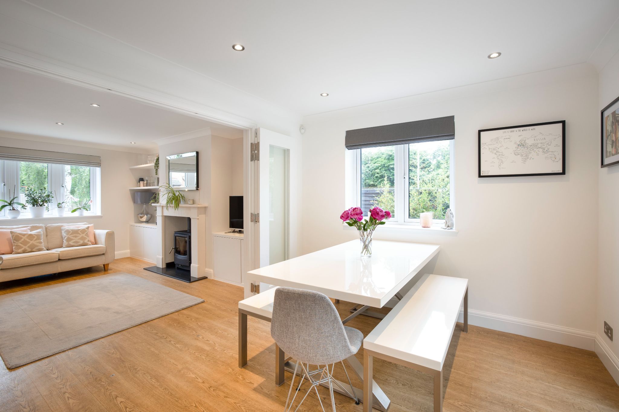 4 bedroom link detached house SSTC in Hatfield - Photograph 5